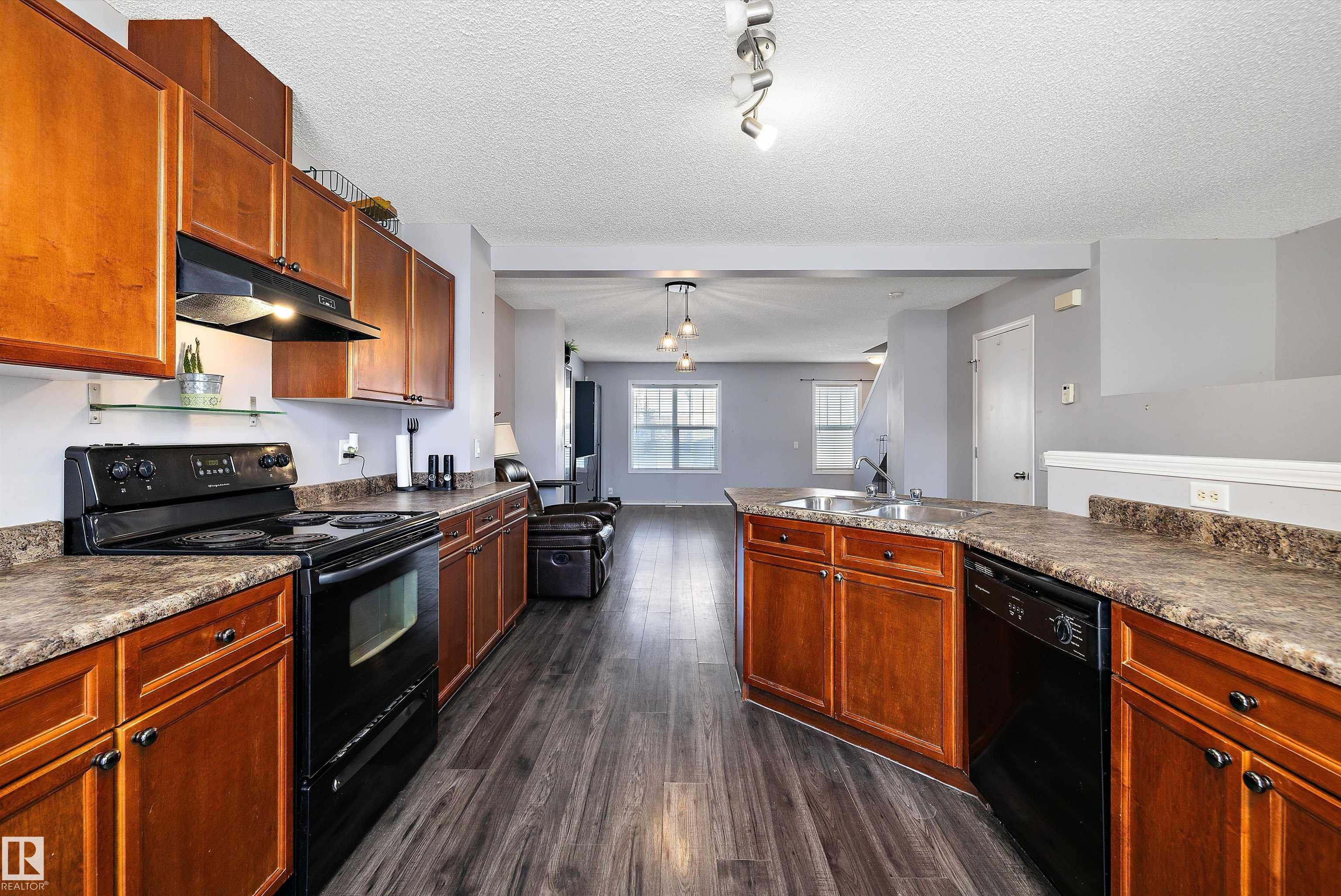 Photo 11 at 72 - 5604 199 Street NW, The Hamptons, Edmonton