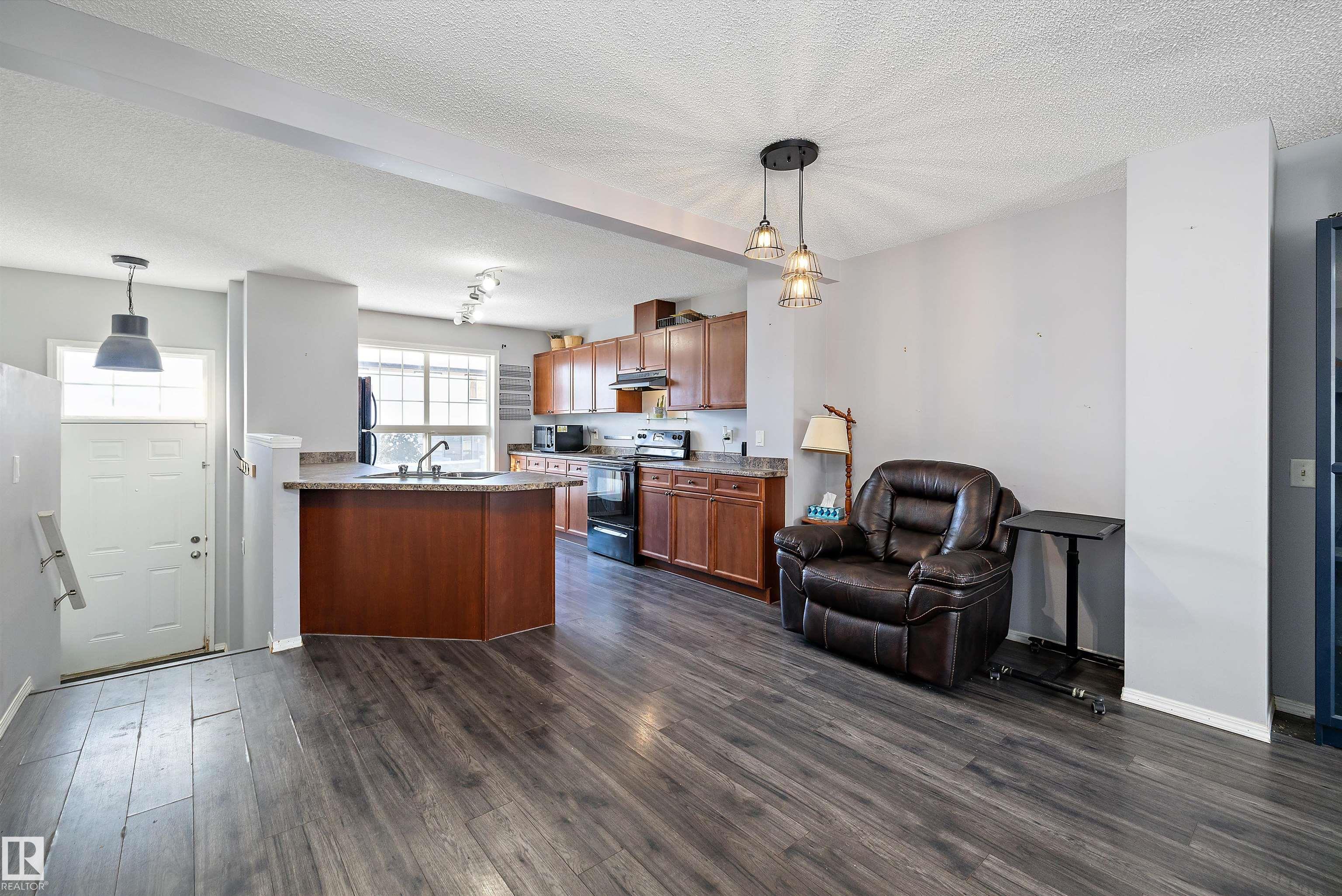 Photo 13 at 72 - 5604 199 Street NW, The Hamptons, Edmonton