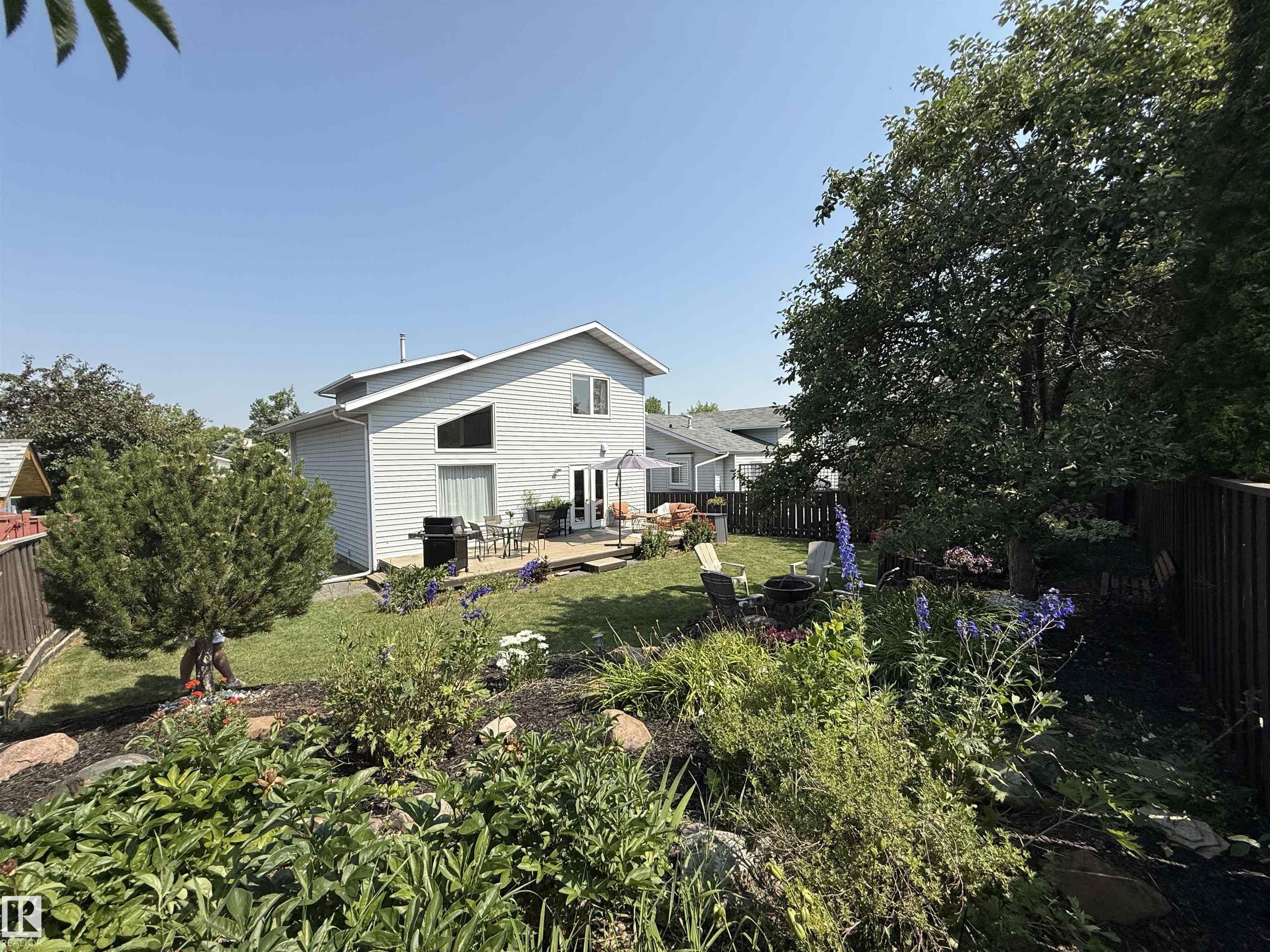 Photo 32 at 106 Dorchester Drive, Deer Ridge, St. Albert