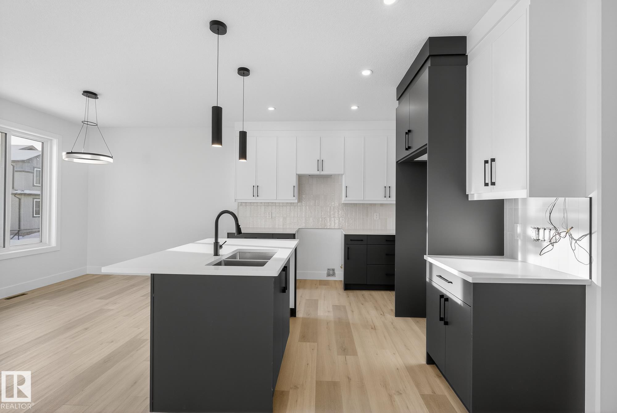 Photo 15 at 8815 182 Avenue NW, Klarvatten, Edmonton