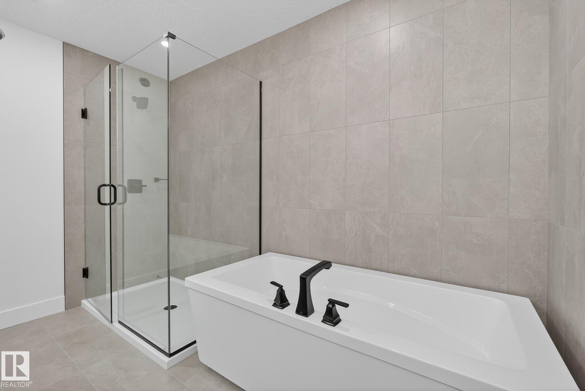 Photo 7 at 8815 182 Avenue NW, Klarvatten, Edmonton