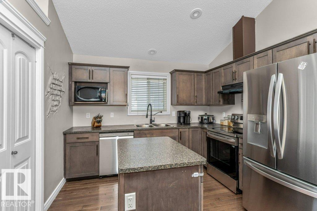Photo 13 at 407 Watt Boulevard SW, Walker, Edmonton