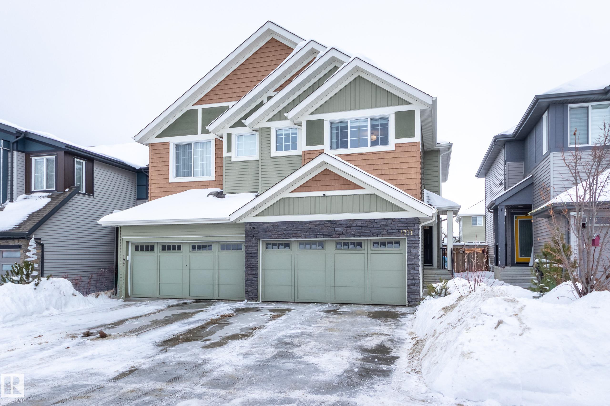 1717 Dumont Crescent SW, Desrochers Area, Edmonton