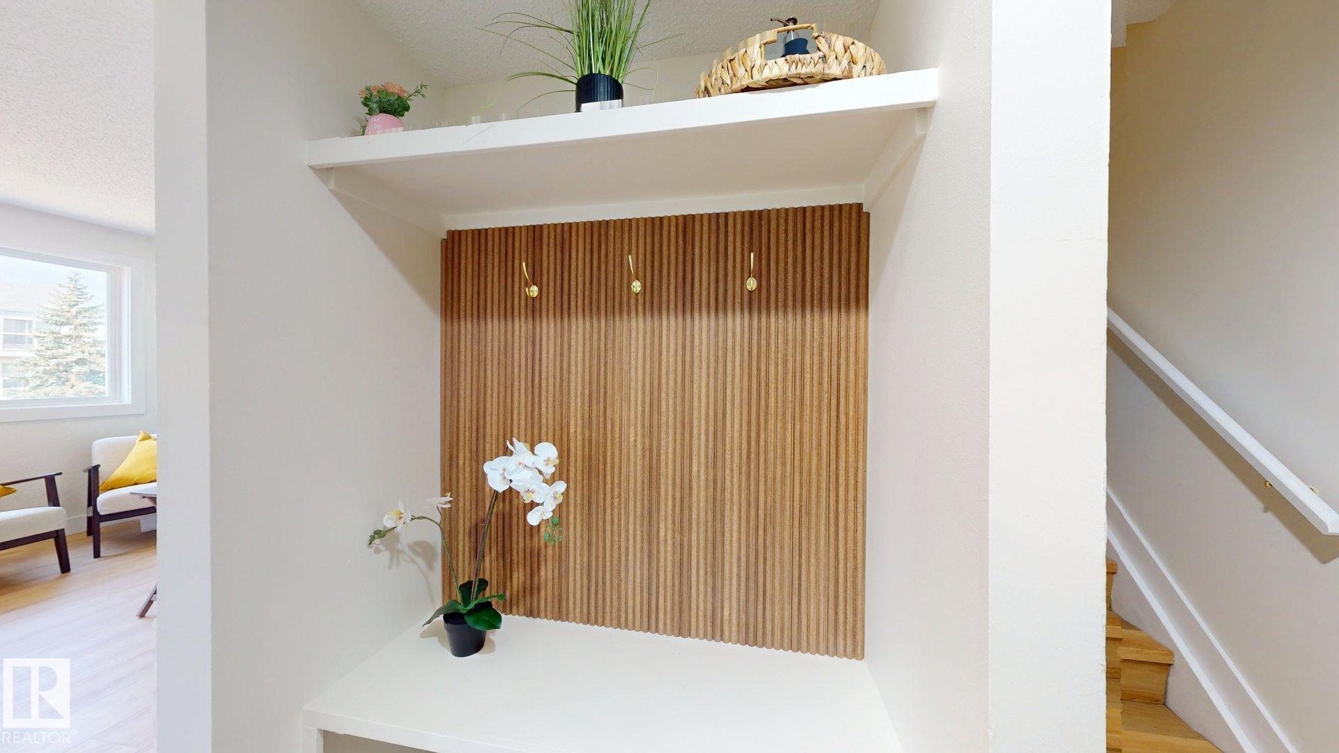 1396 Lakewood Road NW, Tipaskan, Edmonton