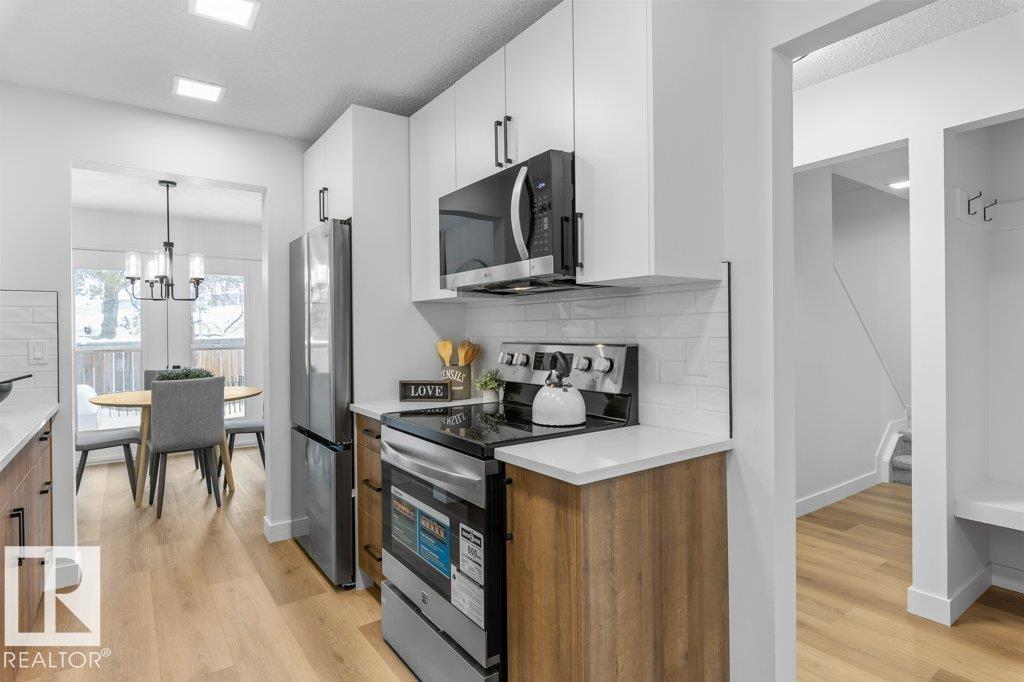 Photo 11 at 324 Grandin Village, Grandin, St. Albert