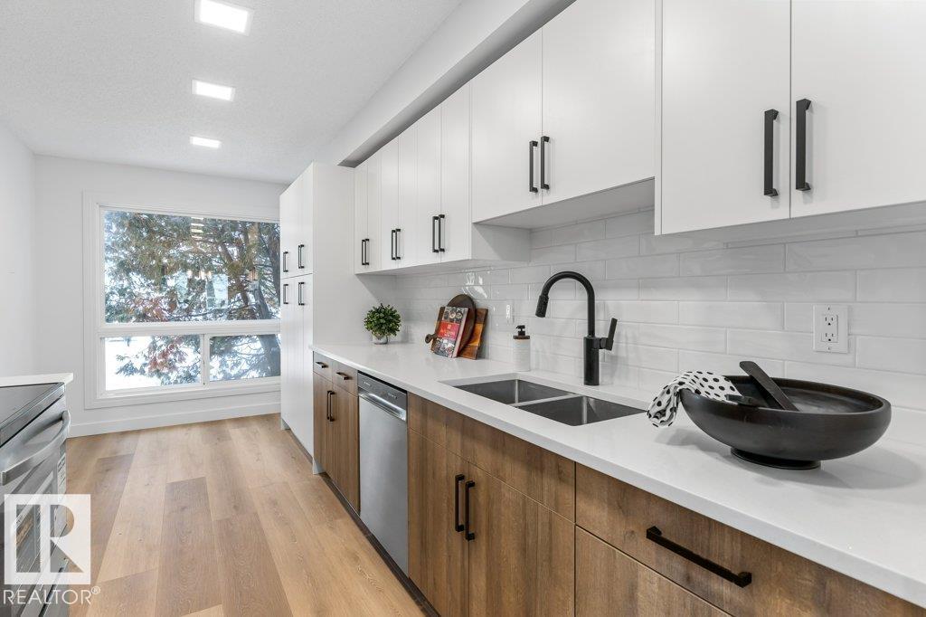 Photo 14 at 324 Grandin Village, Grandin, St. Albert