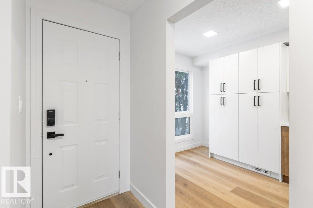 Photo 7 at 324 Grandin Village, Grandin, St. Albert