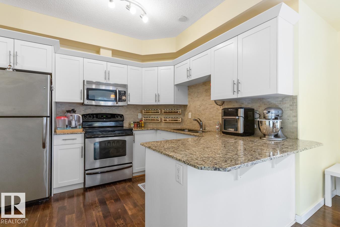 Photo 7 at 202 - 10524 77 Avenue NW, Queen Alexandra, Edmonton