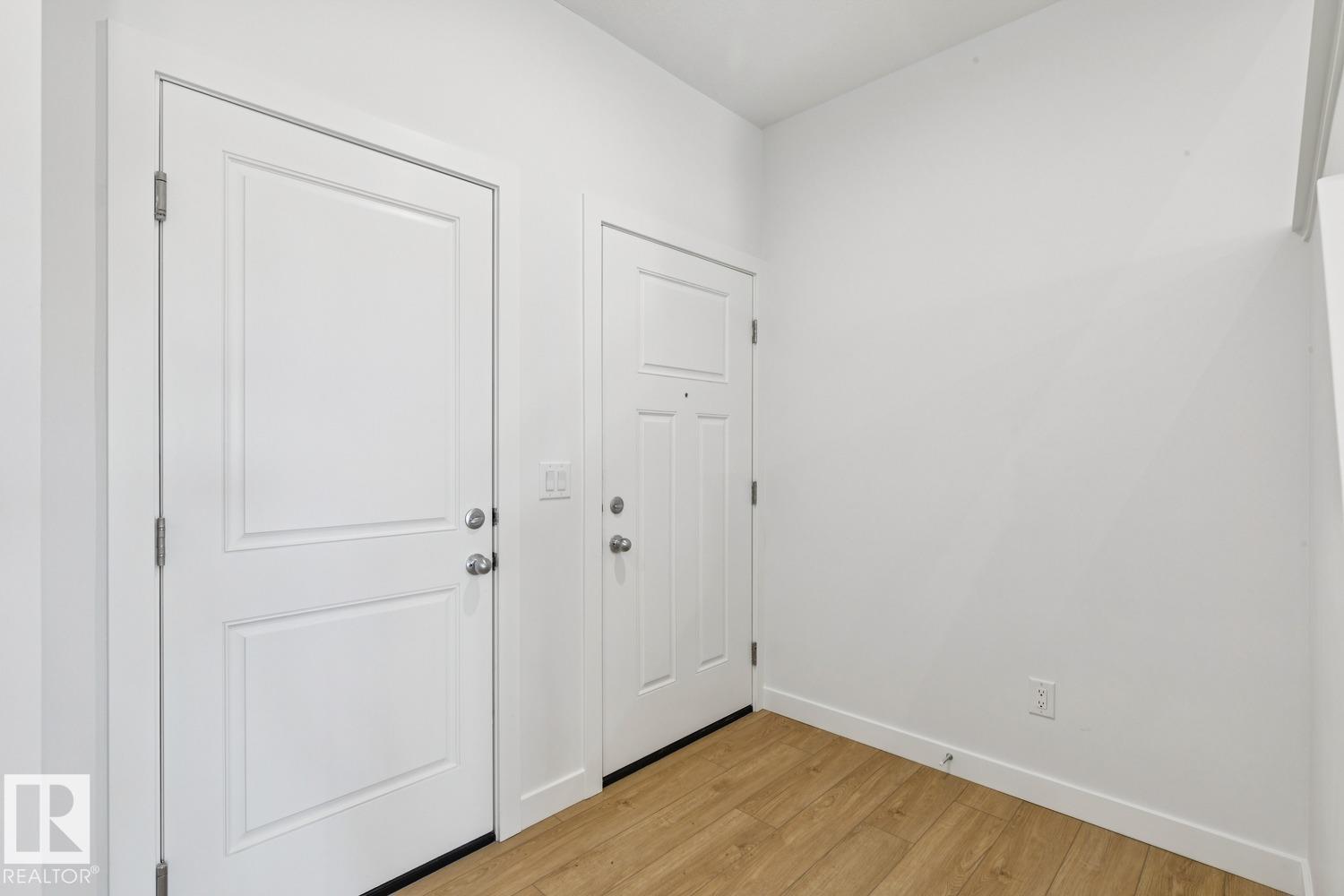 315 26 Street SW, Alces, Edmonton