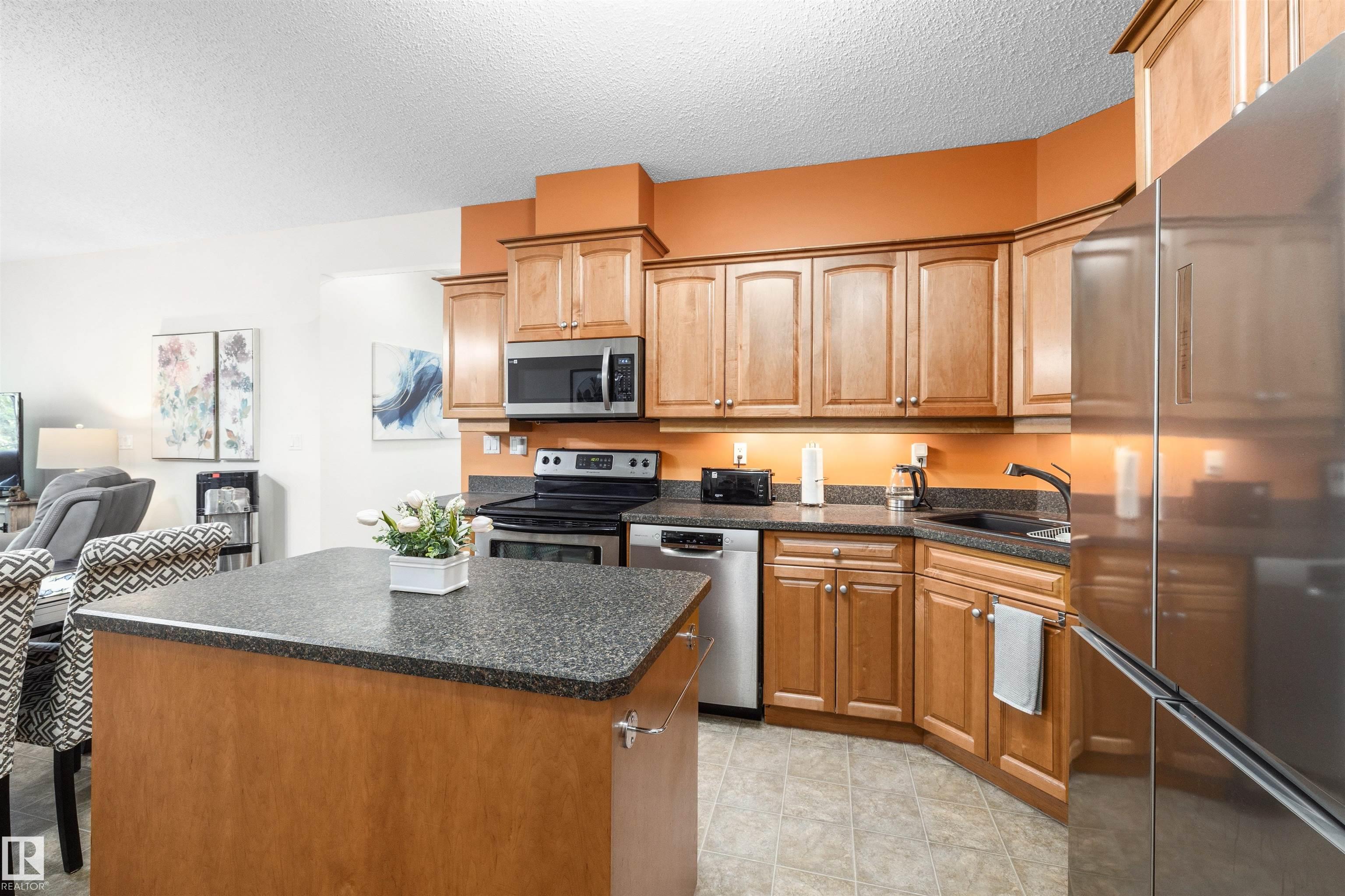 Photo 10 at 207 - 9820 165 Street NW, Glenwood, Edmonton