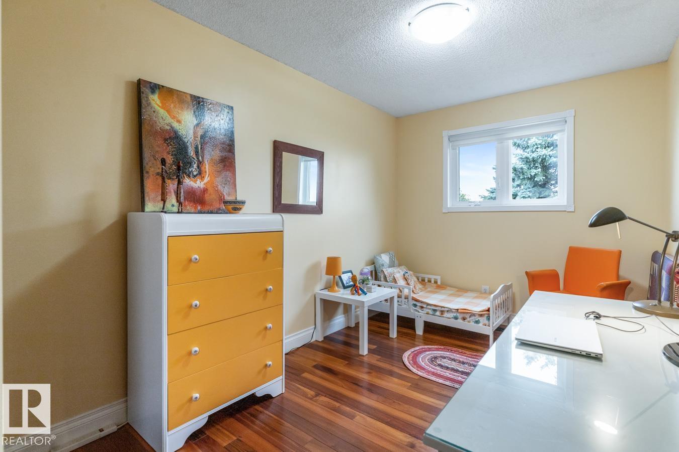 Photo 14 at 4631 10 Avenue NW, Crawford Plains, Edmonton