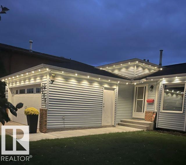 Photo 22 at 4631 10 Avenue NW, Crawford Plains, Edmonton