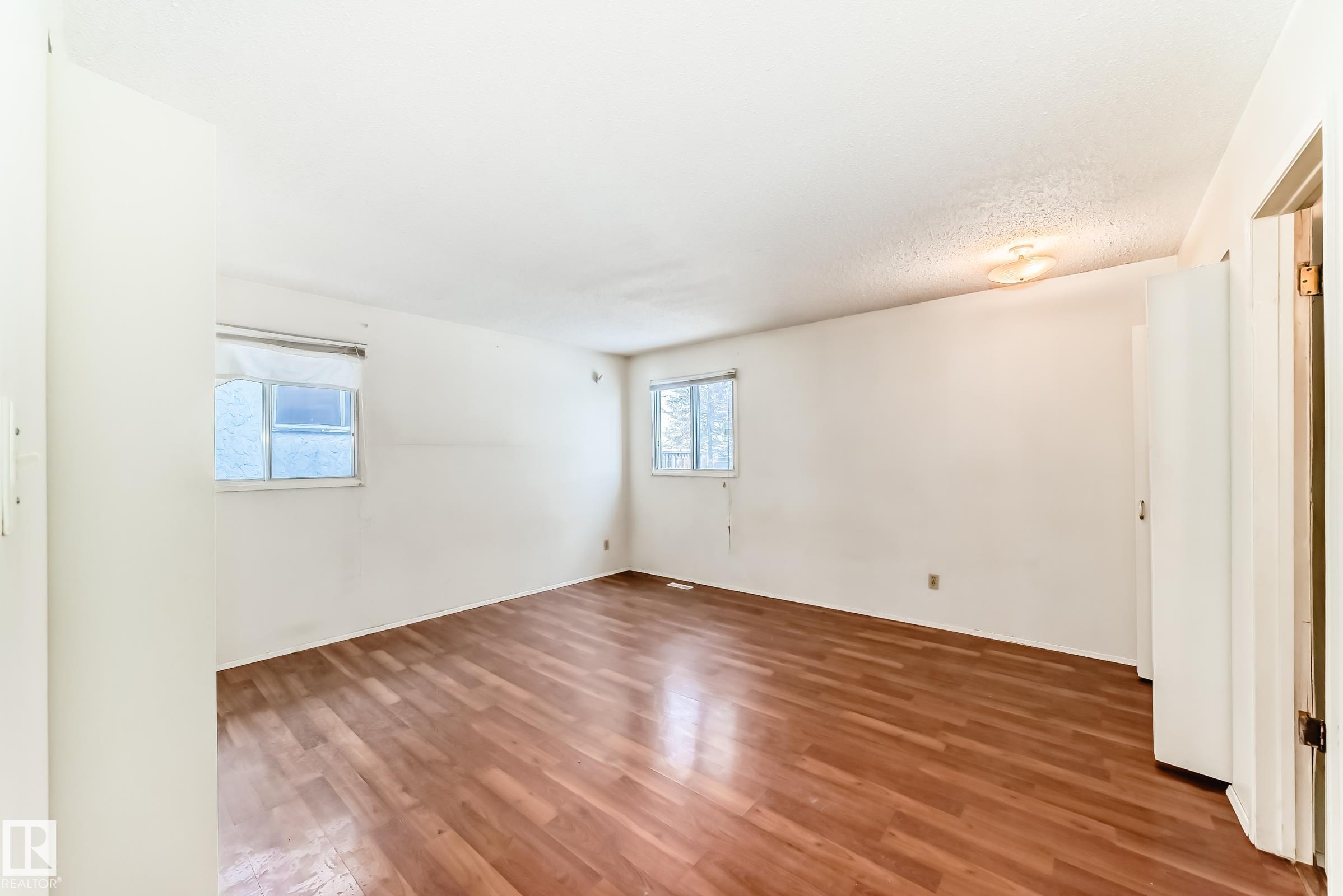 Photo 12 at 1720 49a Street NW, Pollard Meadows, Edmonton