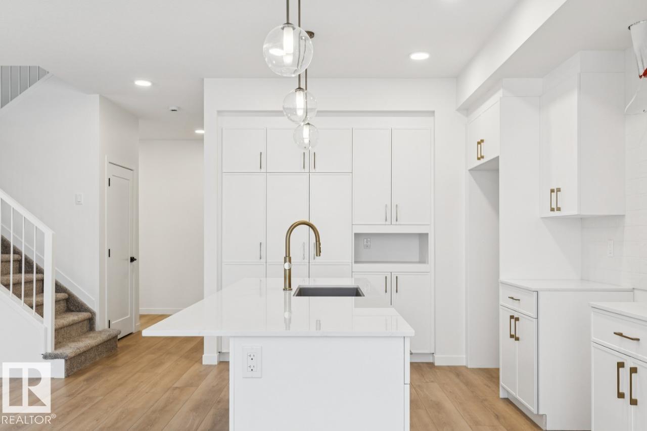 Photo 9 at 6909 51 Avenue, Elan, Beaumont