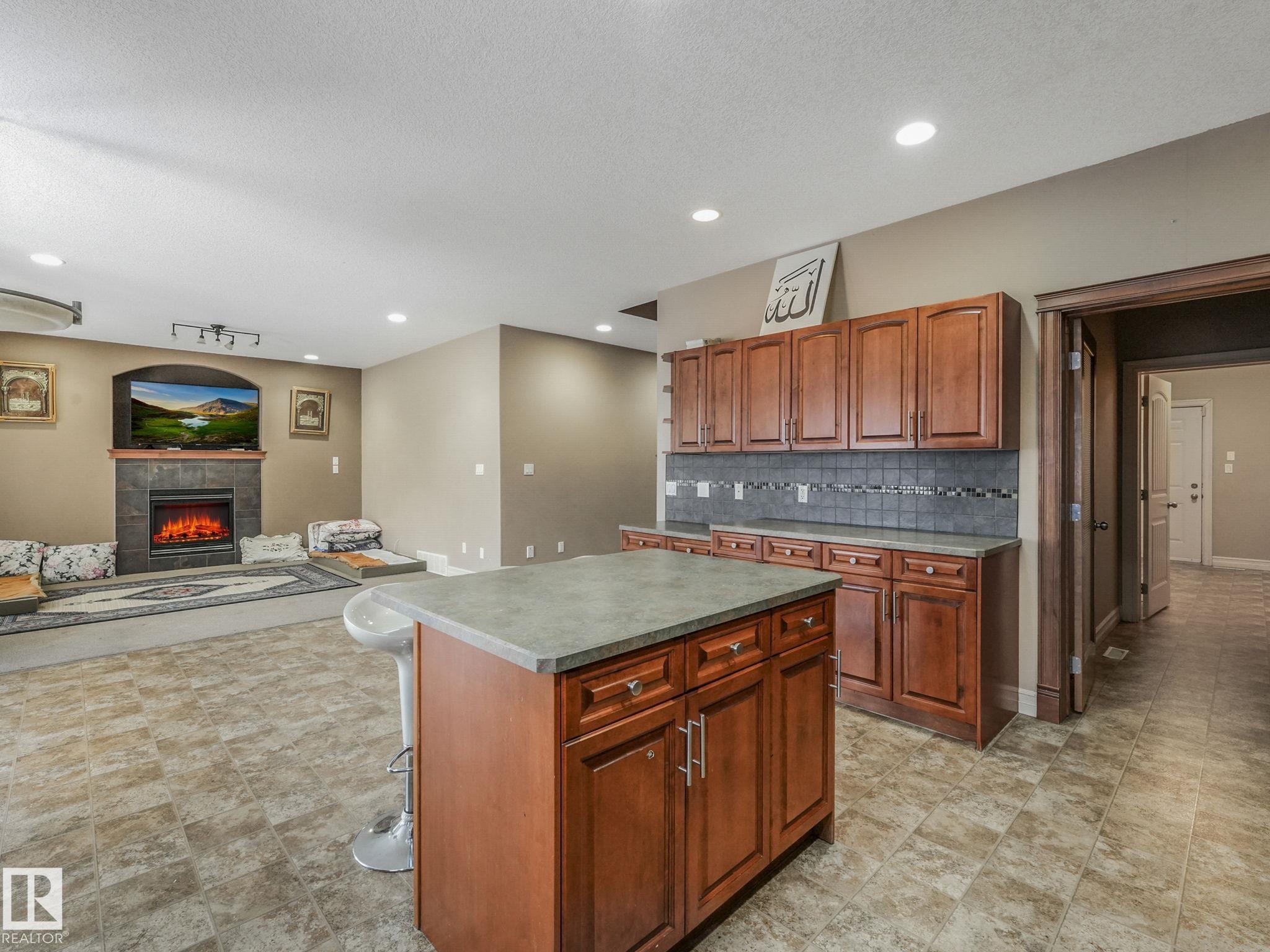 Photo 18 at 16019 134 Street NW, Carlton, Edmonton