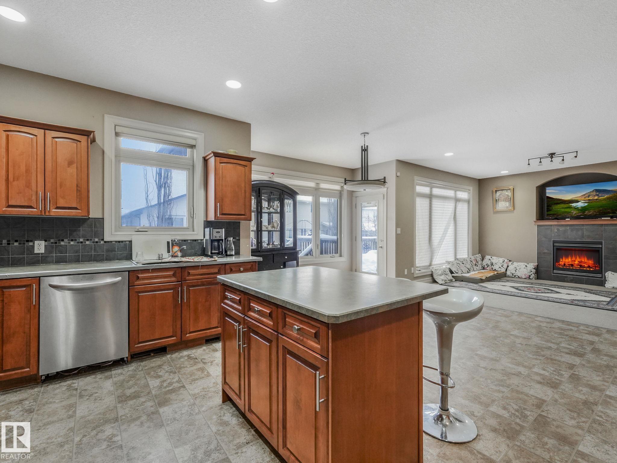 Photo 19 at 16019 134 Street NW, Carlton, Edmonton