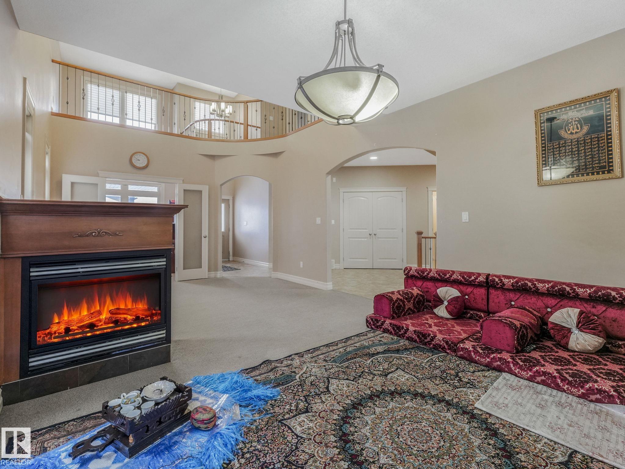 Photo 10 at 16019 134 Street NW, Carlton, Edmonton