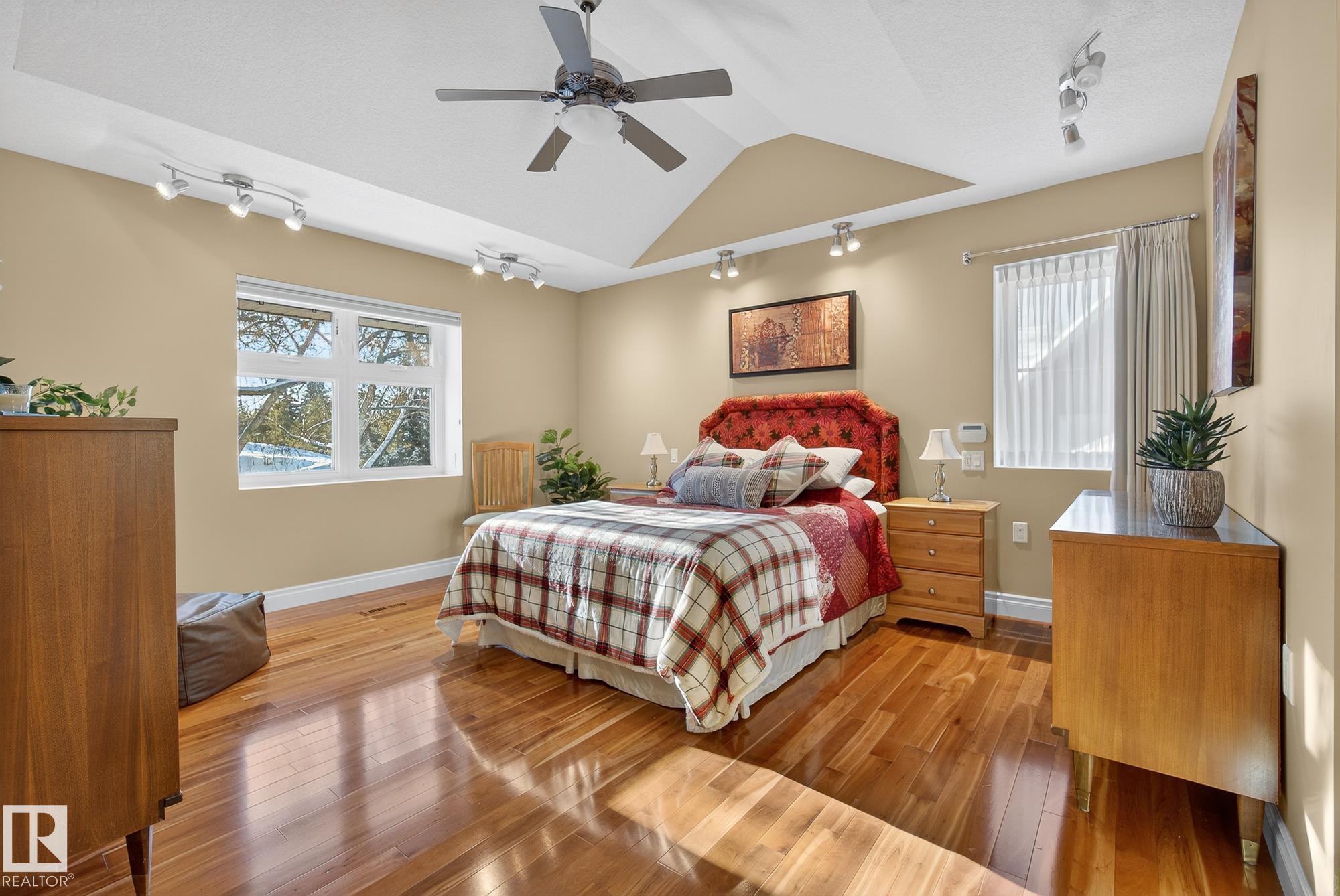 Photo 30 at 9302 93 Street NW, Bonnie Doon, Edmonton