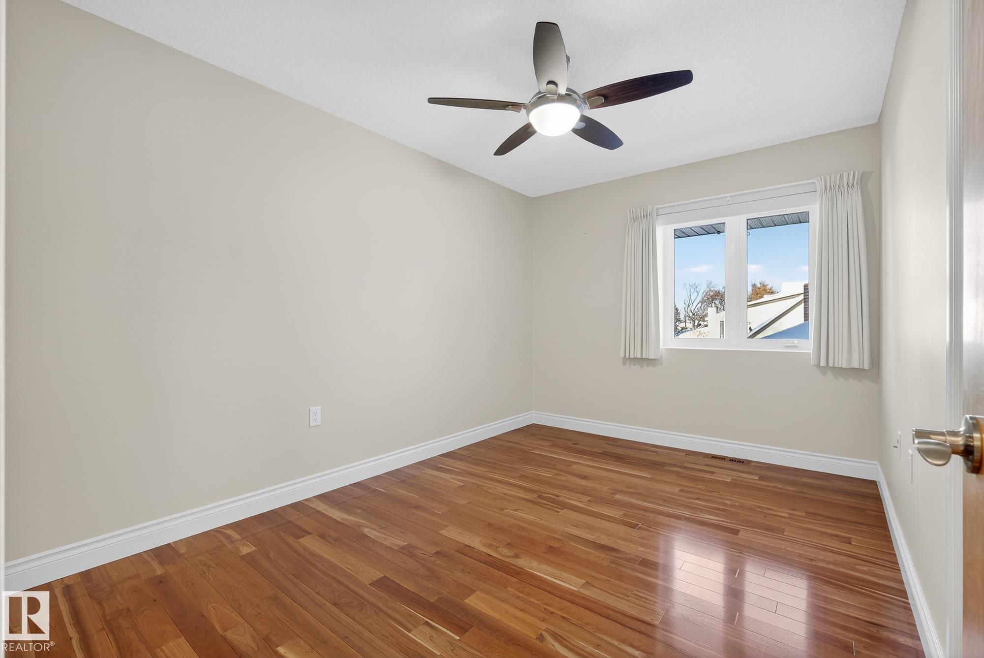 Photo 37 at 9302 93 Street NW, Bonnie Doon, Edmonton