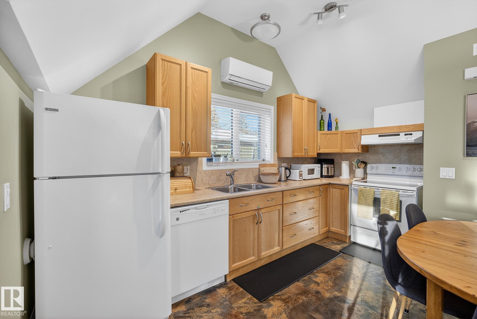 Photo 55 at 9302 93 Street NW, Bonnie Doon, Edmonton