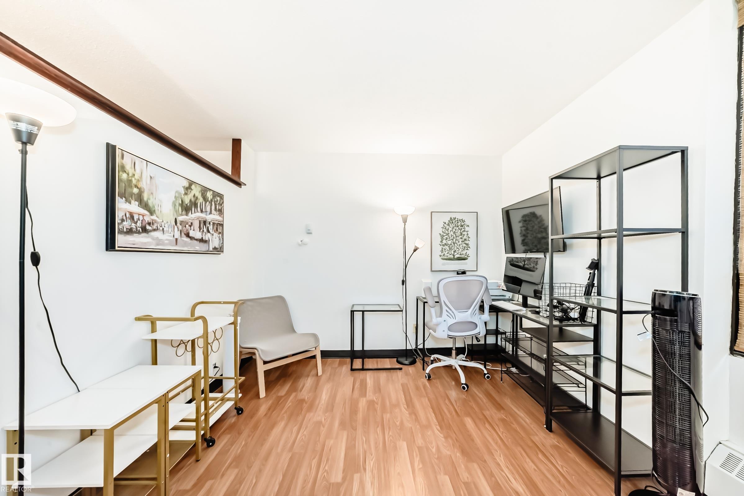 Photo 9 at 621 - 10160 114 Street NW, Wîhkwêntôwin, Edmonton