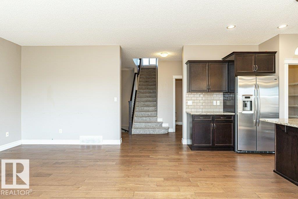 Photo 6 at 1920 33b Street NW, Laurel, Edmonton
