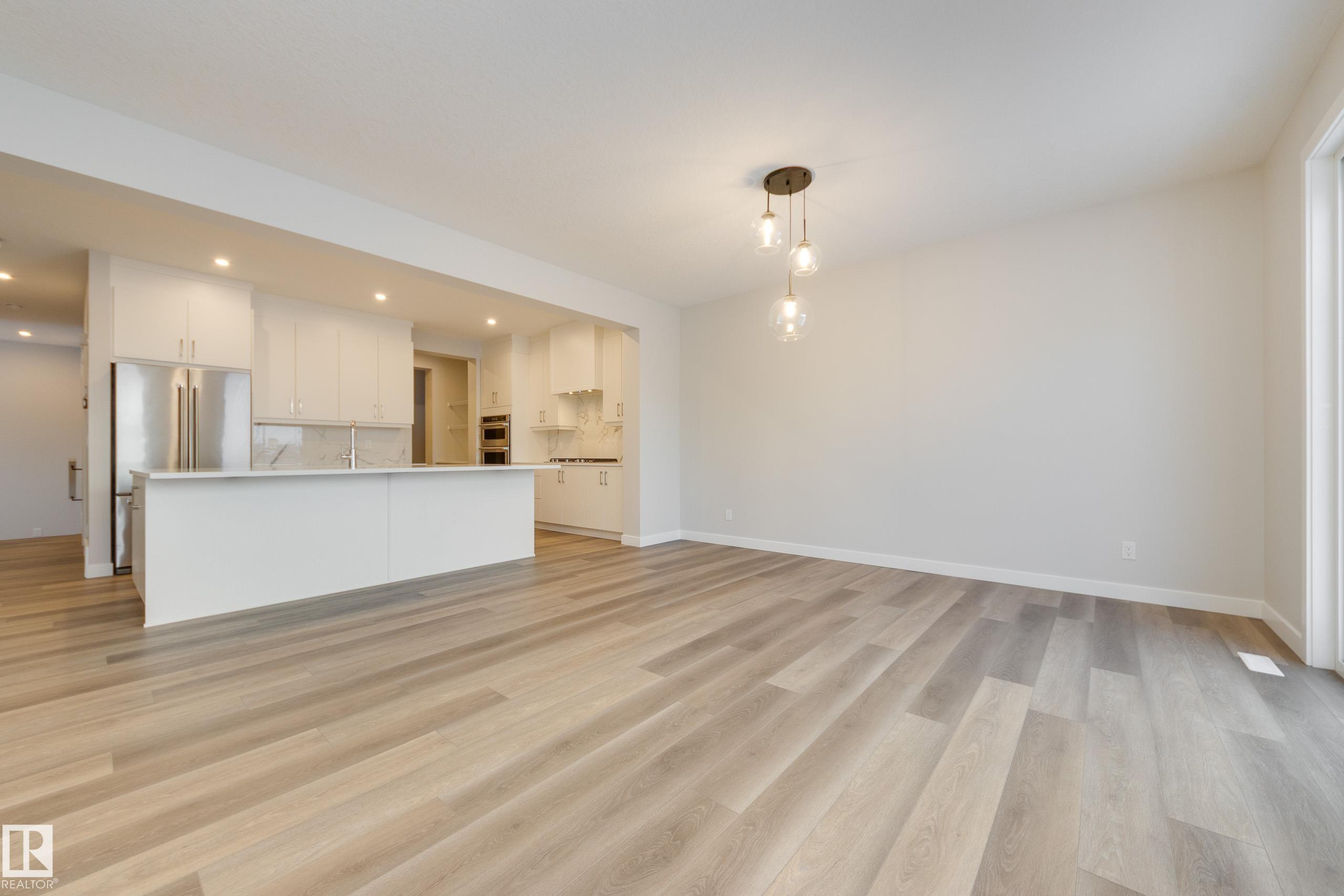 Photo 10 at 2624 206 Street NW, The Uplands, Edmonton