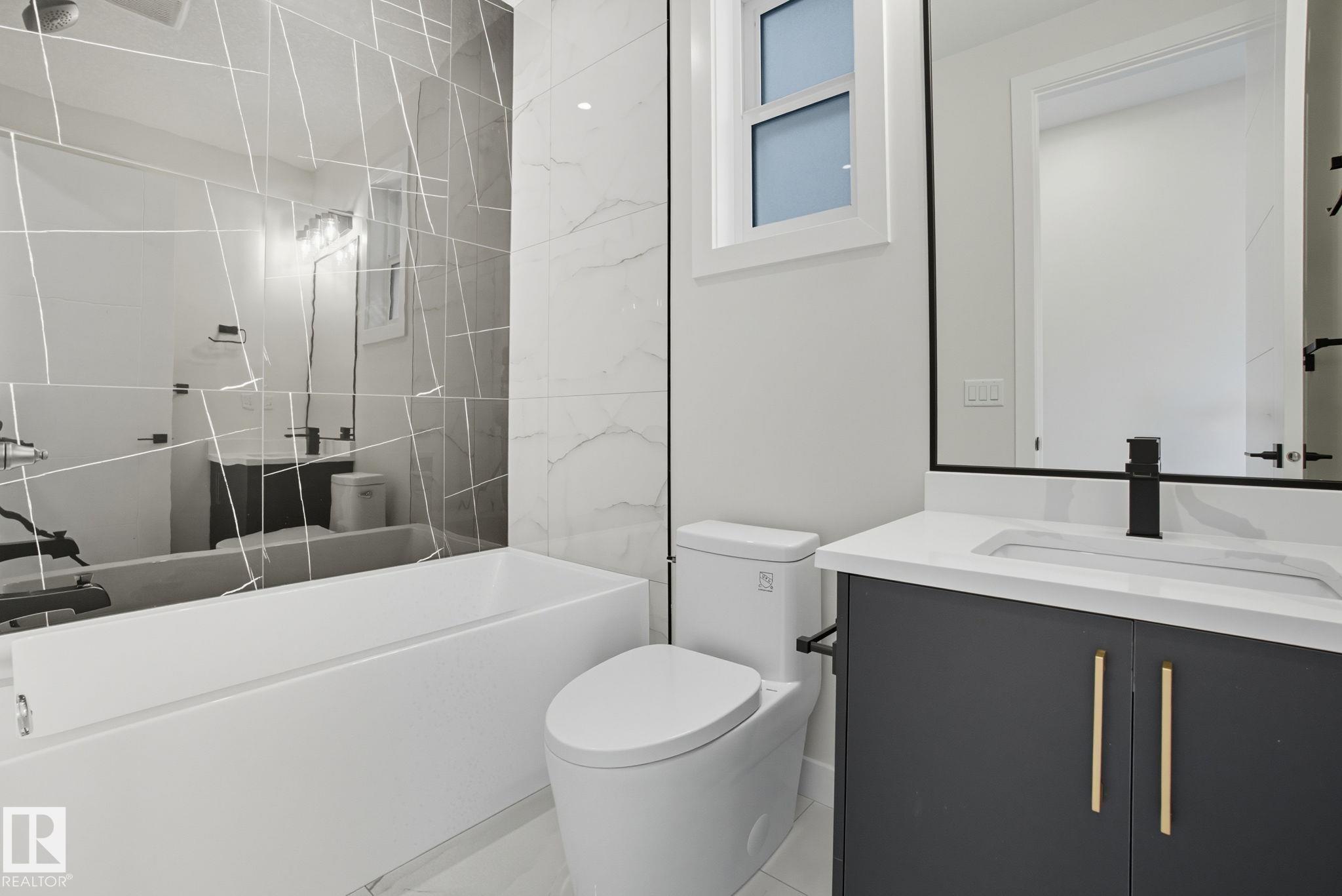 Photo 24 at 9007 153 Street NW, Jasper Park, Edmonton