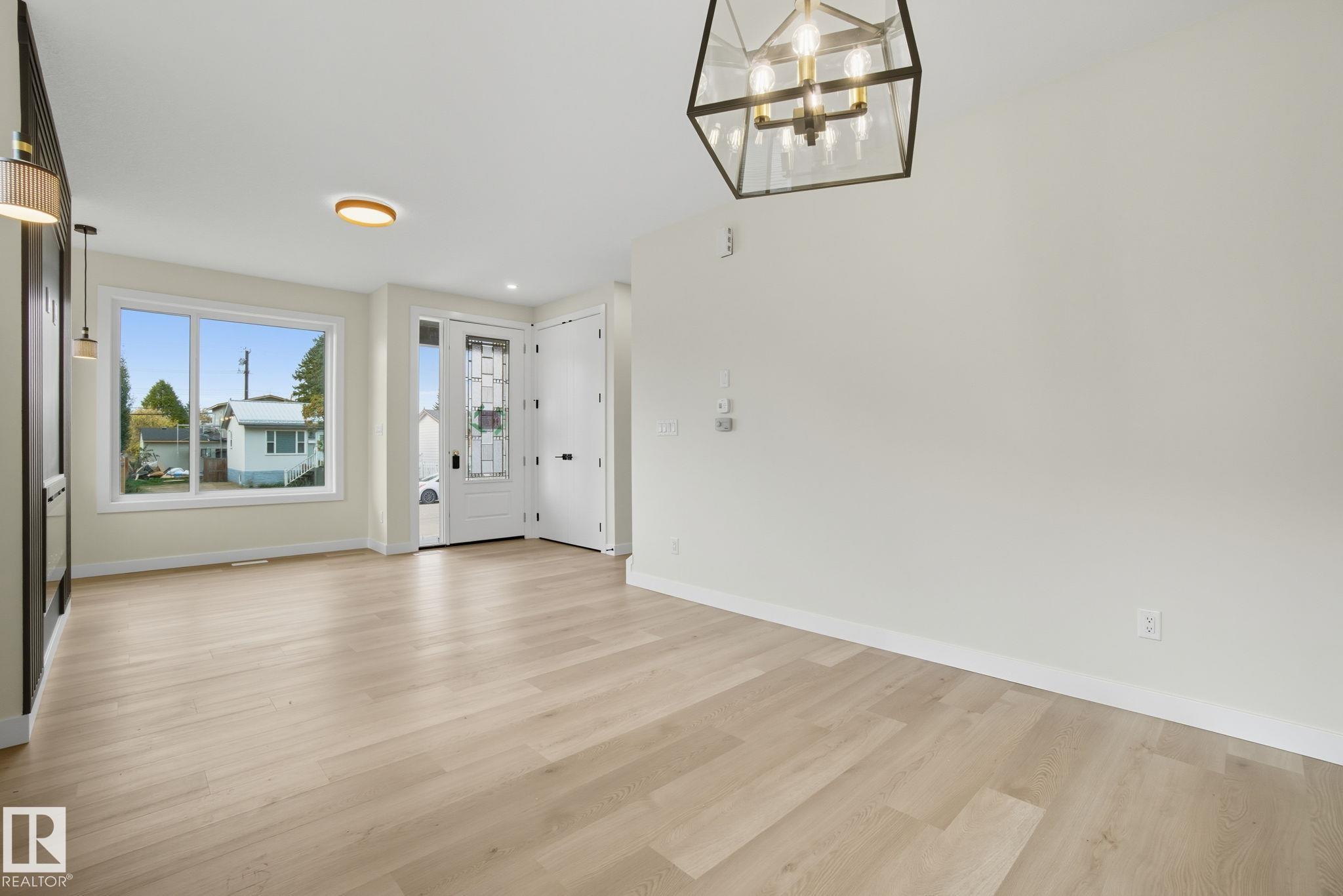 9007 153 Street NW, Jasper Park, Edmonton