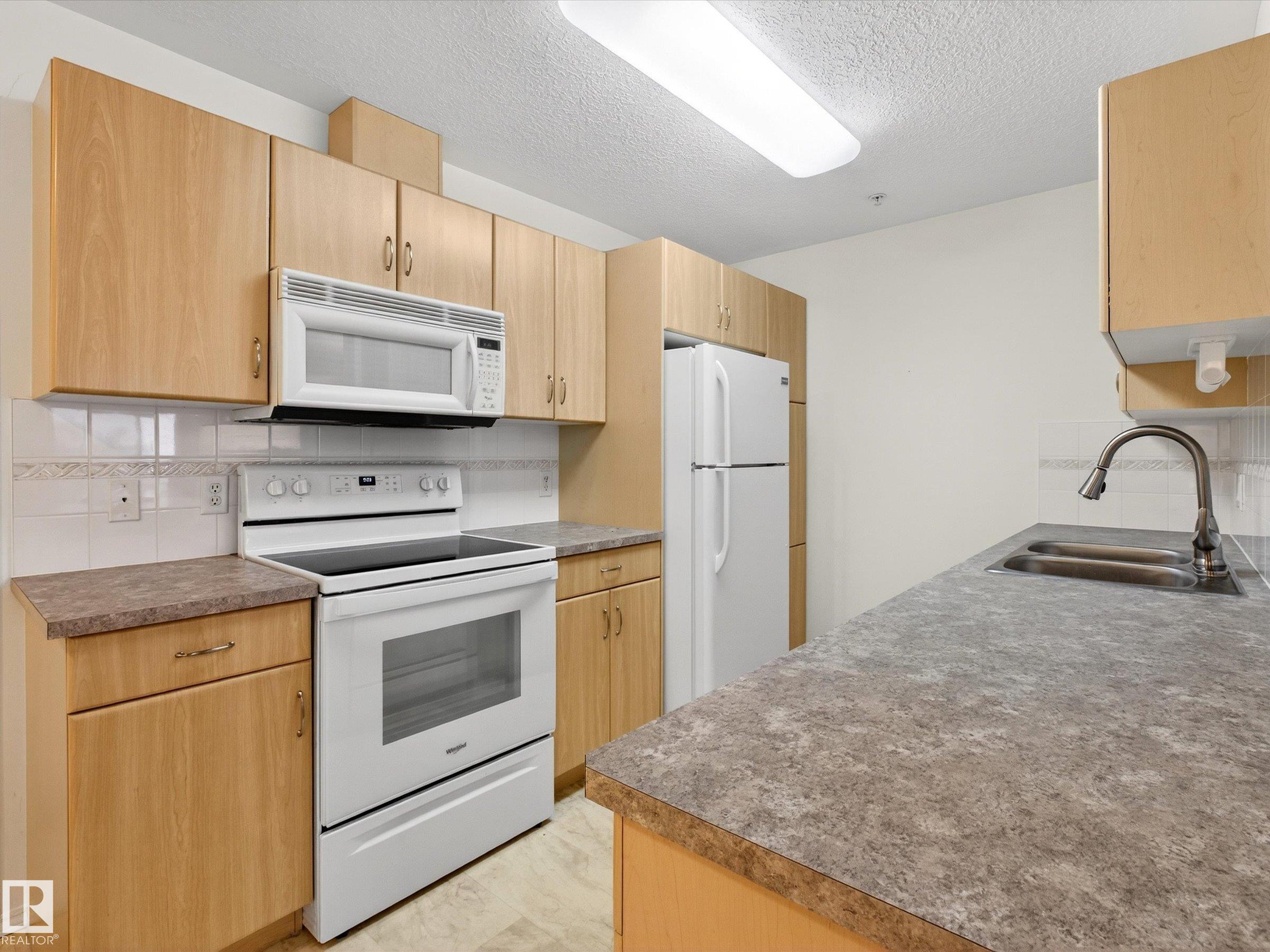 Photo 11 at A - 416 78 Mckenney Avenue, Mission, St. Albert