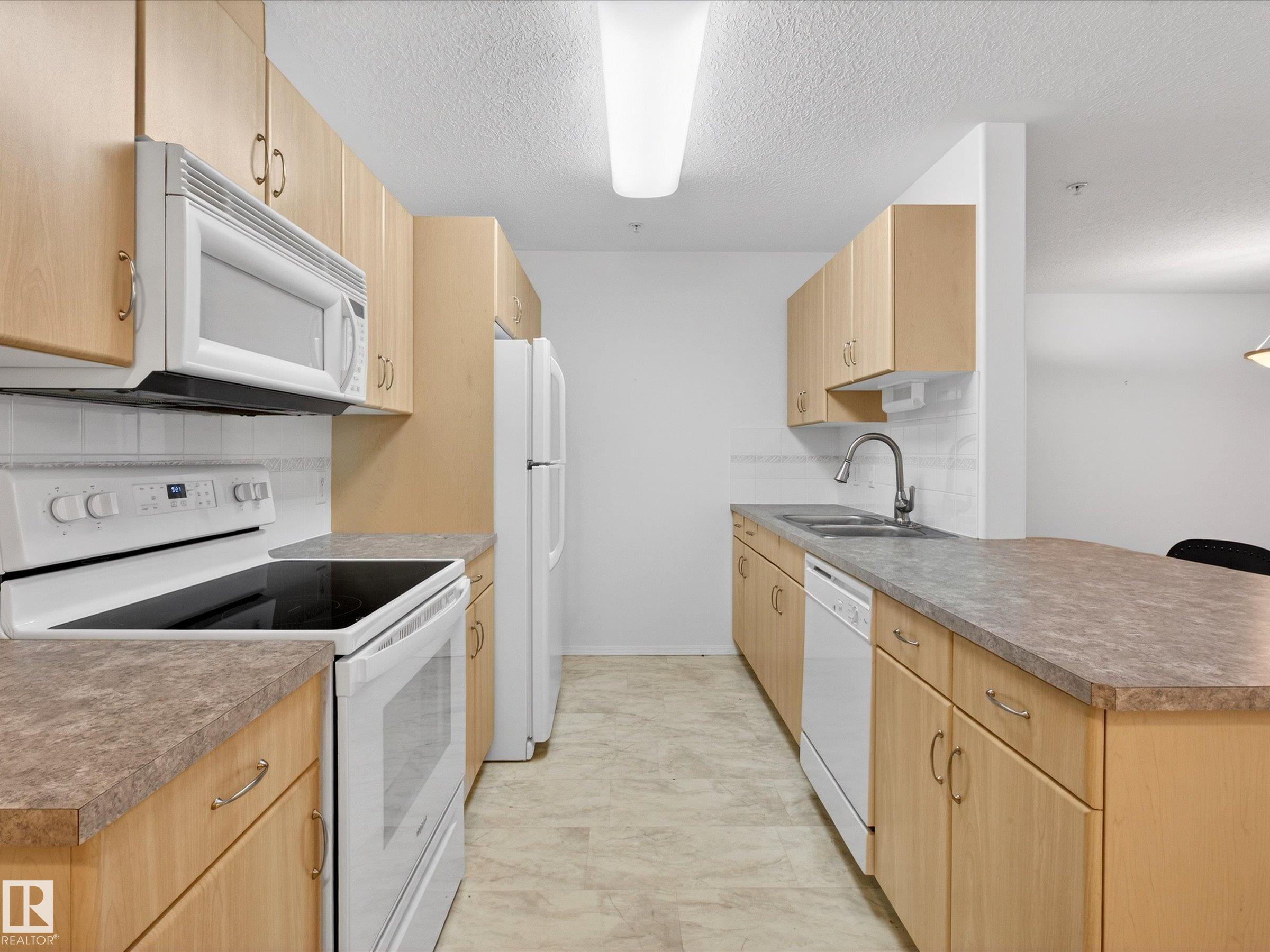 Photo 8 at A - 416 78 Mckenney Avenue, Mission, St. Albert