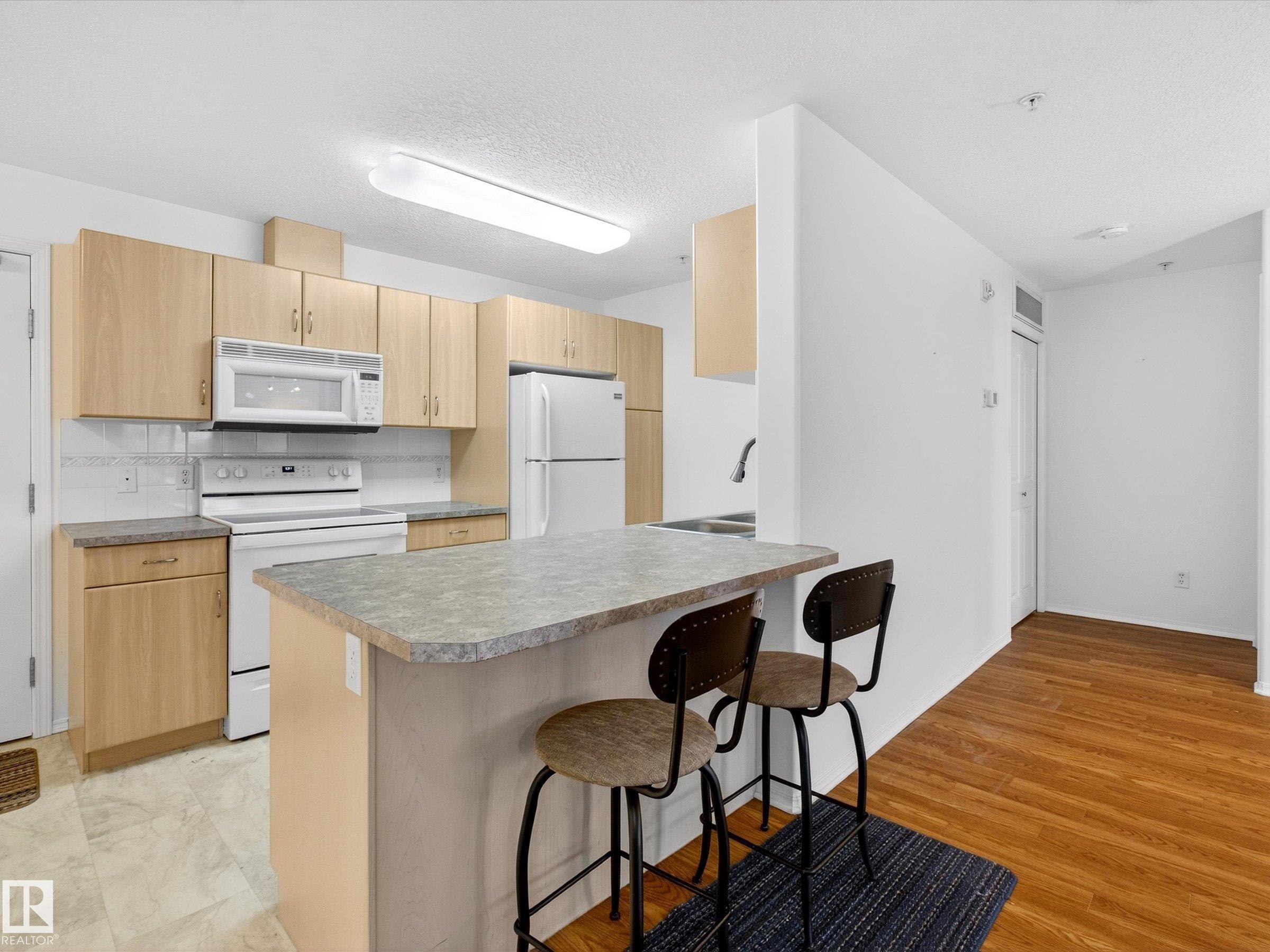 Photo 9 at A - 416 78 Mckenney Avenue, Mission, St. Albert