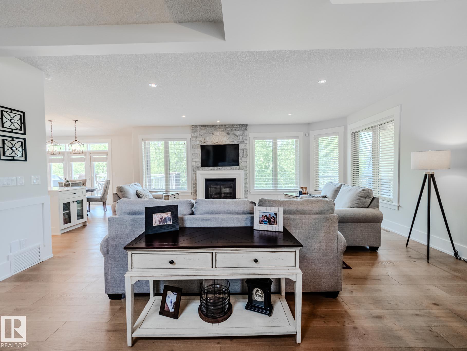 Photo 10 at 27 - 23033 Wye Road, Sherwood Hills Estates, Rural Strathcona County