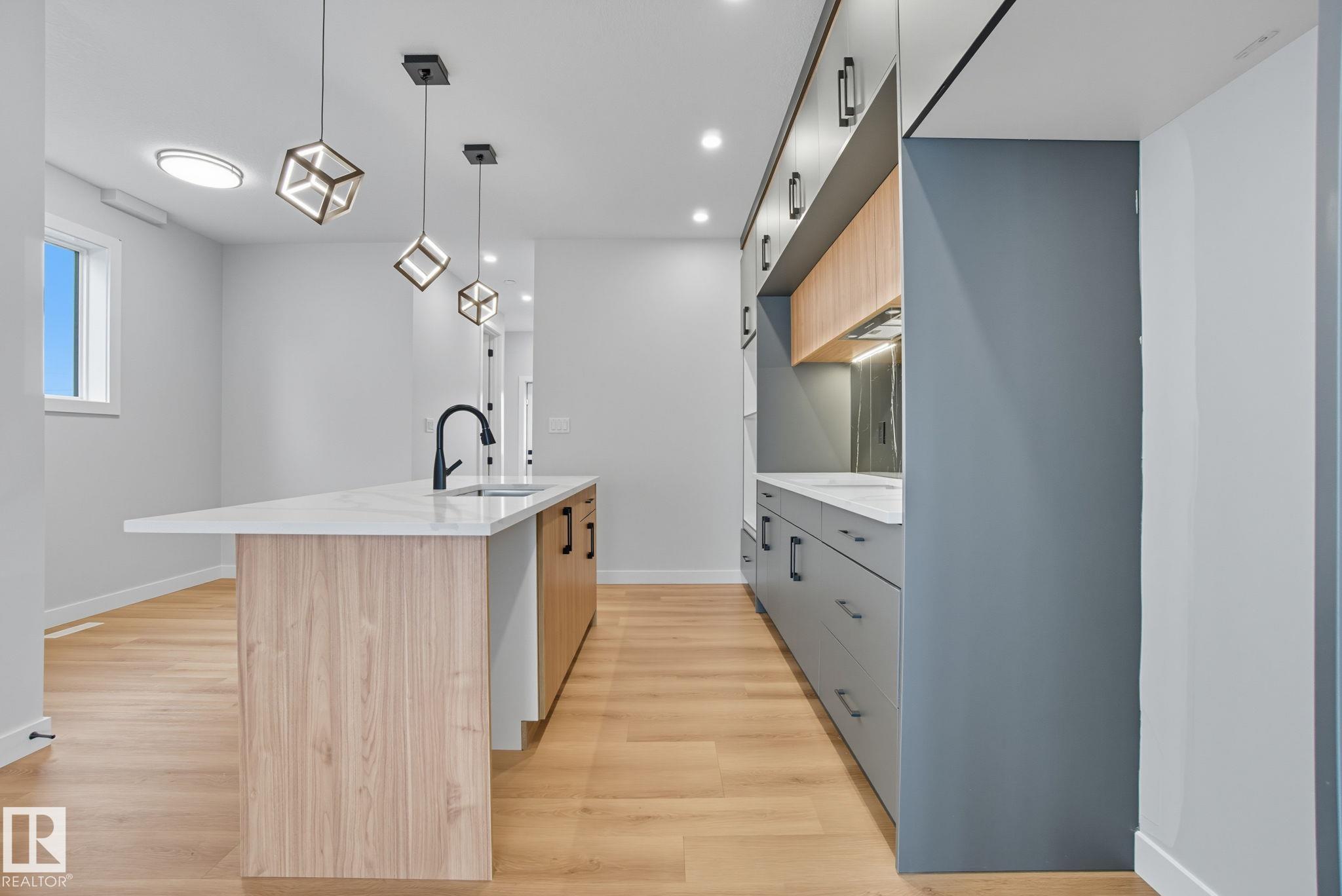 Photo 16 at 9009 153 Street NW, Jasper Park, Edmonton