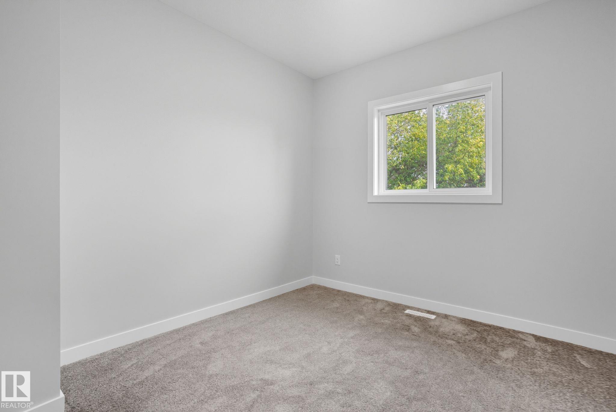 Photo 35 at 9009 153 Street NW, Jasper Park, Edmonton