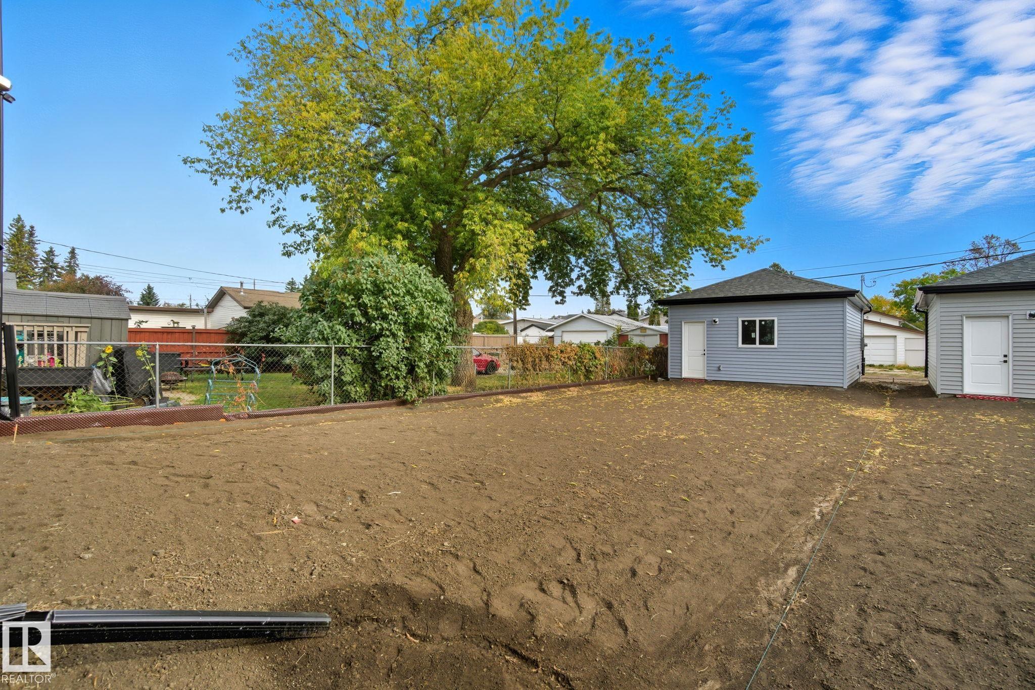 Photo 62 at 9009 153 Street NW, Jasper Park, Edmonton