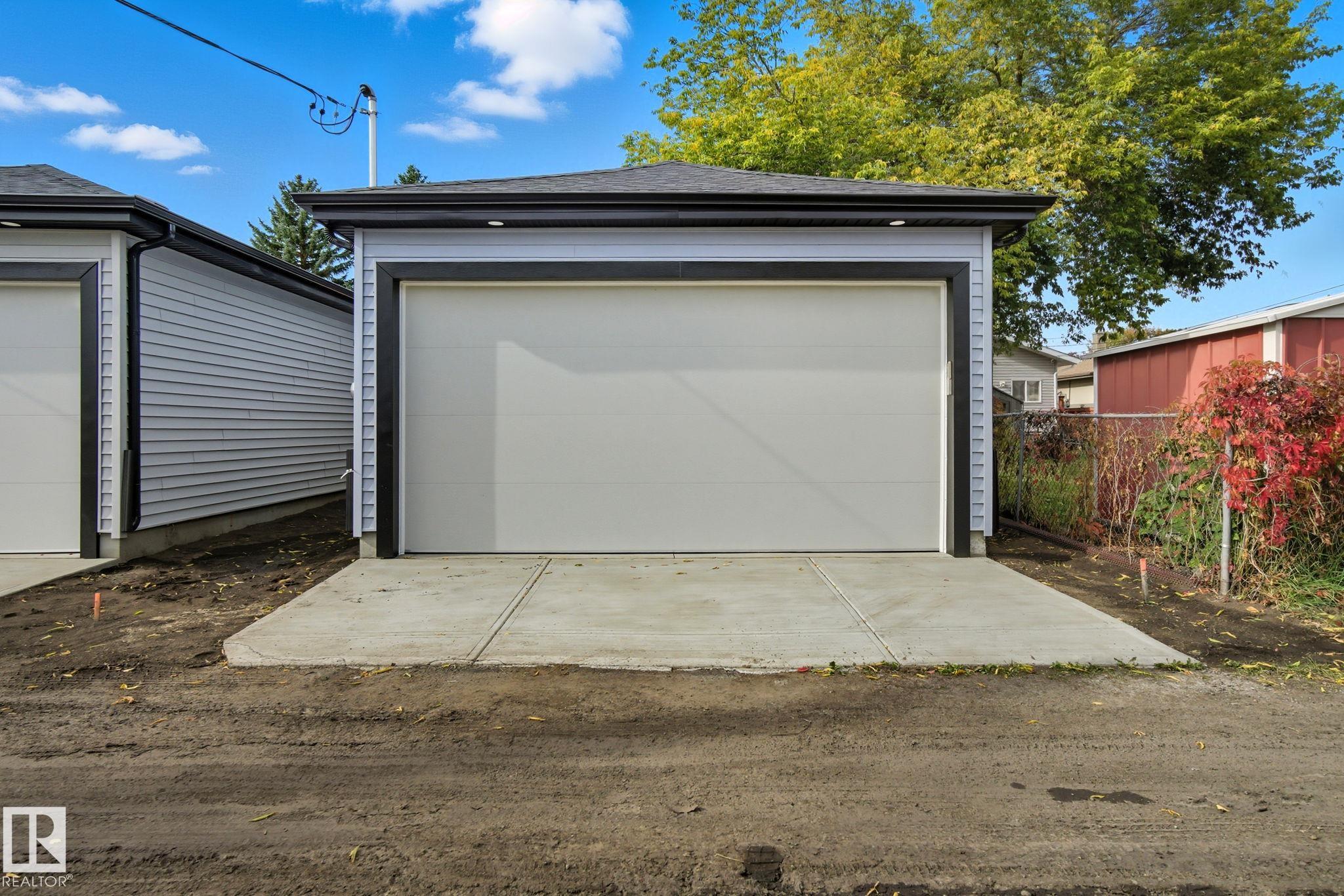 Photo 65 at 9009 153 Street NW, Jasper Park, Edmonton