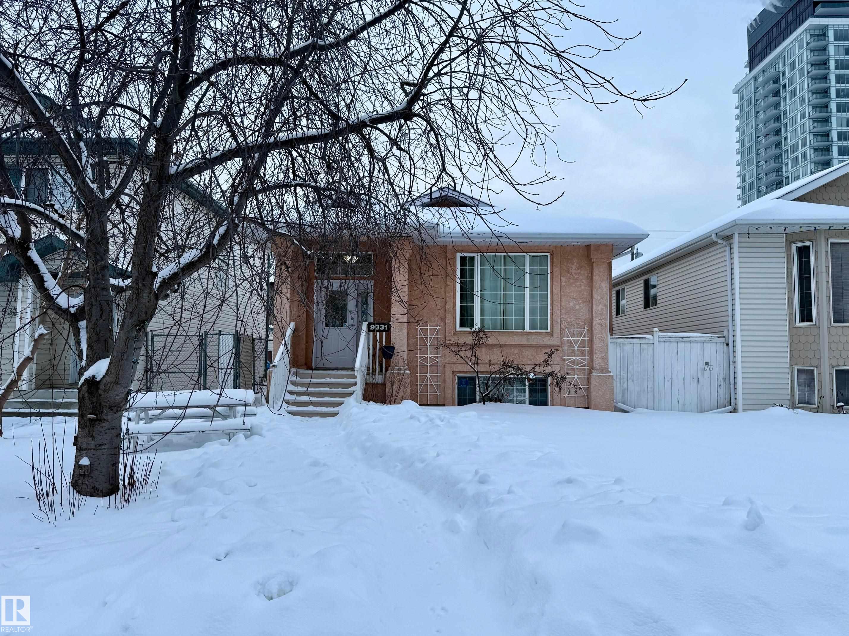 9331 103 Avenue NW, Boyle Street, Edmonton