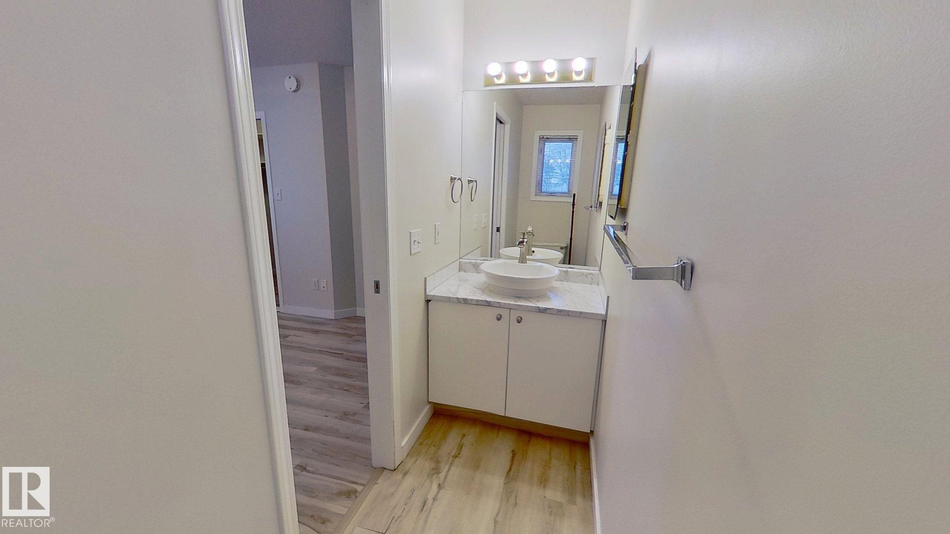 Photo 21 at 9331 103 Avenue NW, Boyle Street, Edmonton