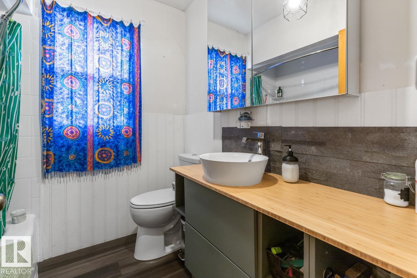 Photo 13 at 9232 86 Street NW, Strathearn, Edmonton