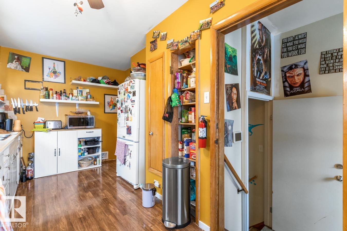 Photo 7 at 9232 86 Street NW, Strathearn, Edmonton