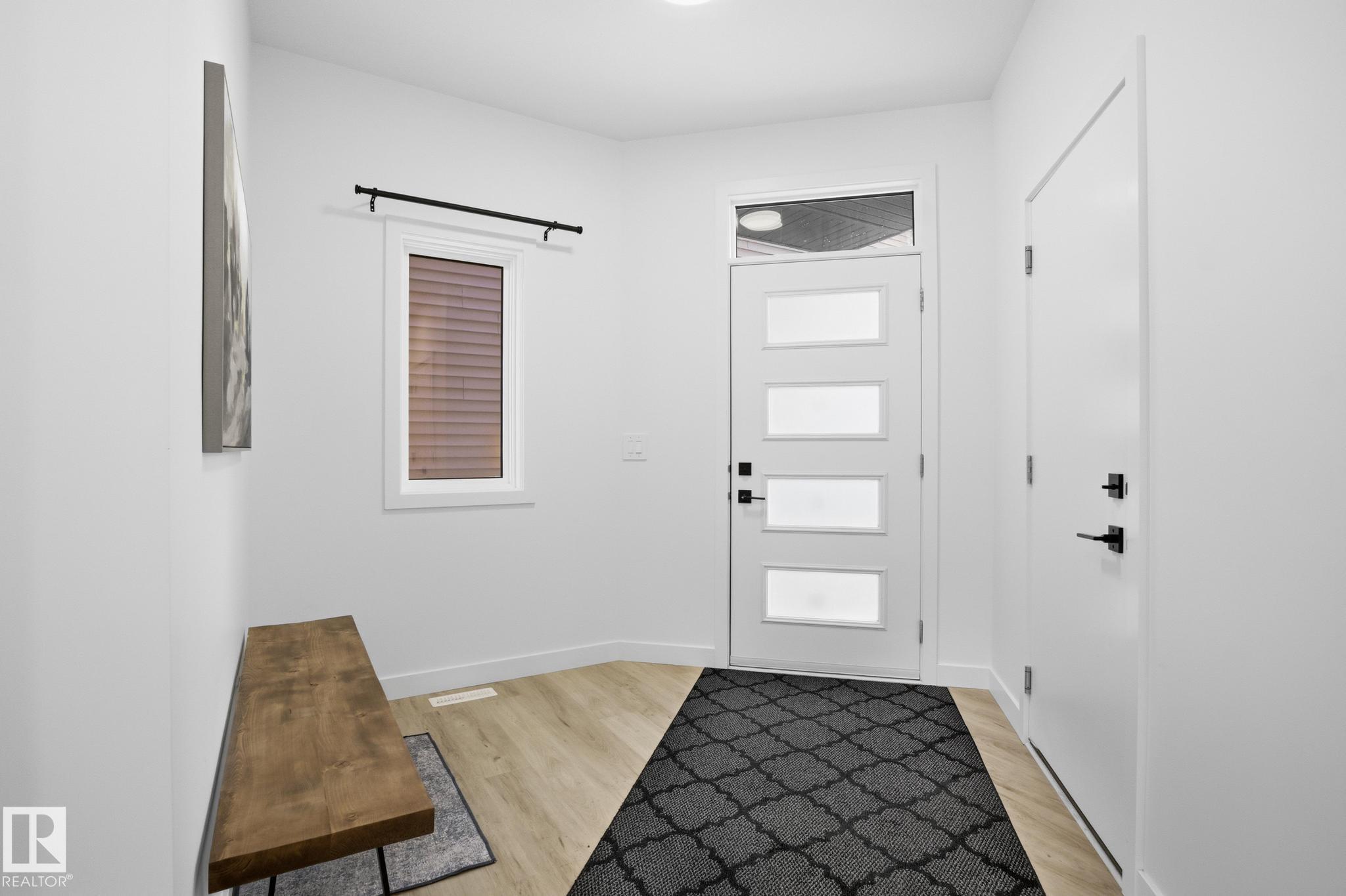 Photo 12 at 1350 Siskin Wynd NW, Kinglet Gardens, Edmonton