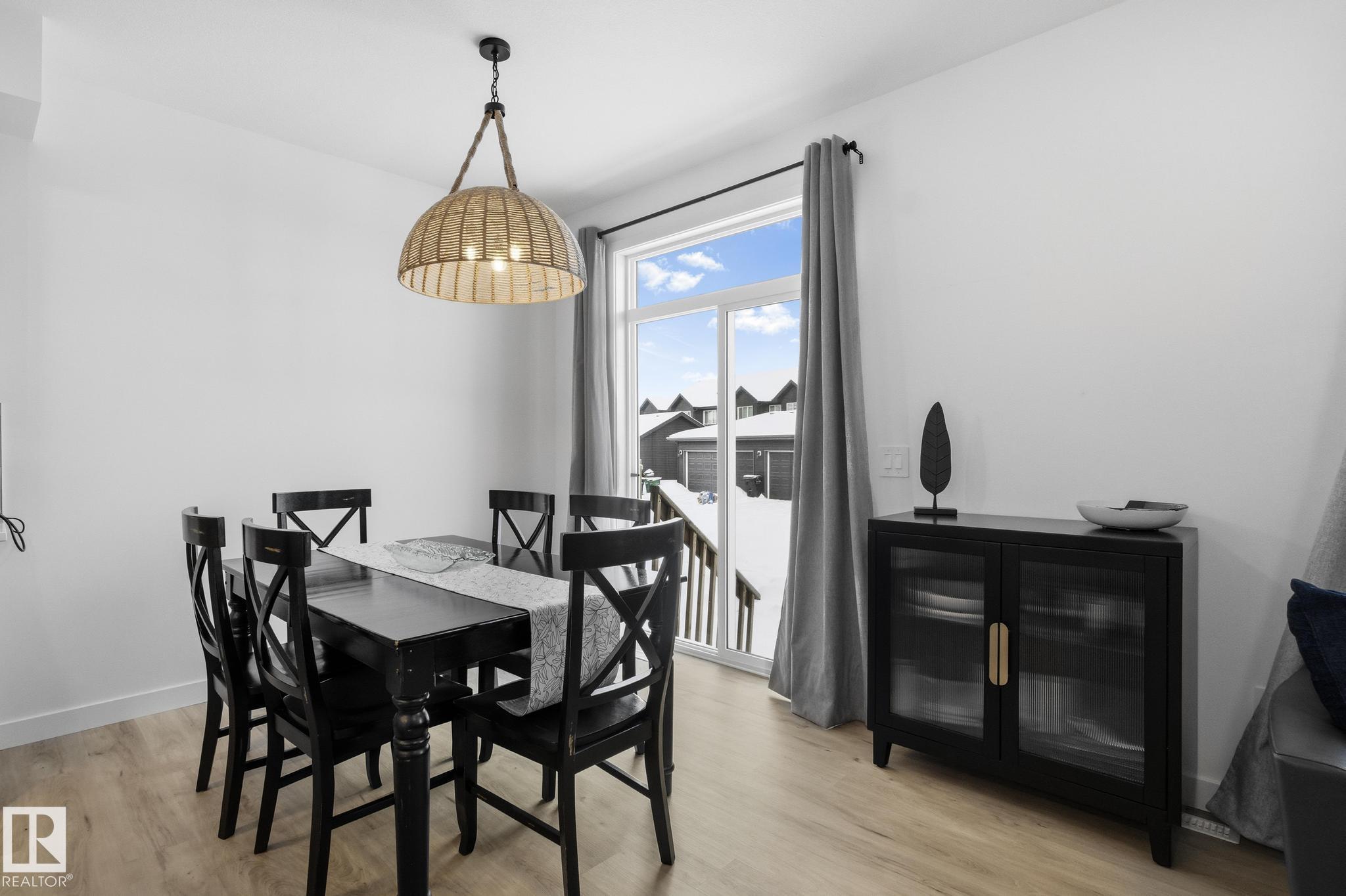 Photo 9 at 1350 Siskin Wynd NW, Kinglet Gardens, Edmonton