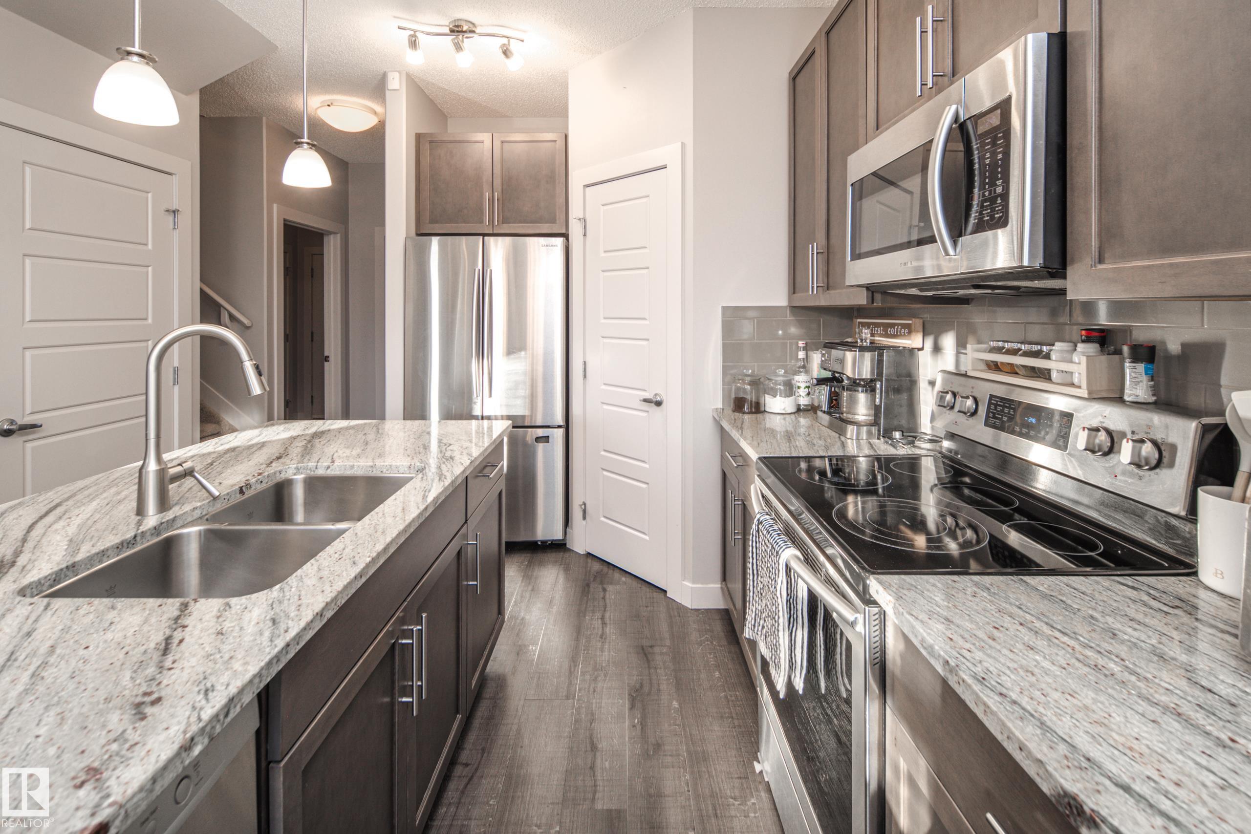 Photo 10 at 7173 Cardinal Way SW, Chappelle Area, Edmonton