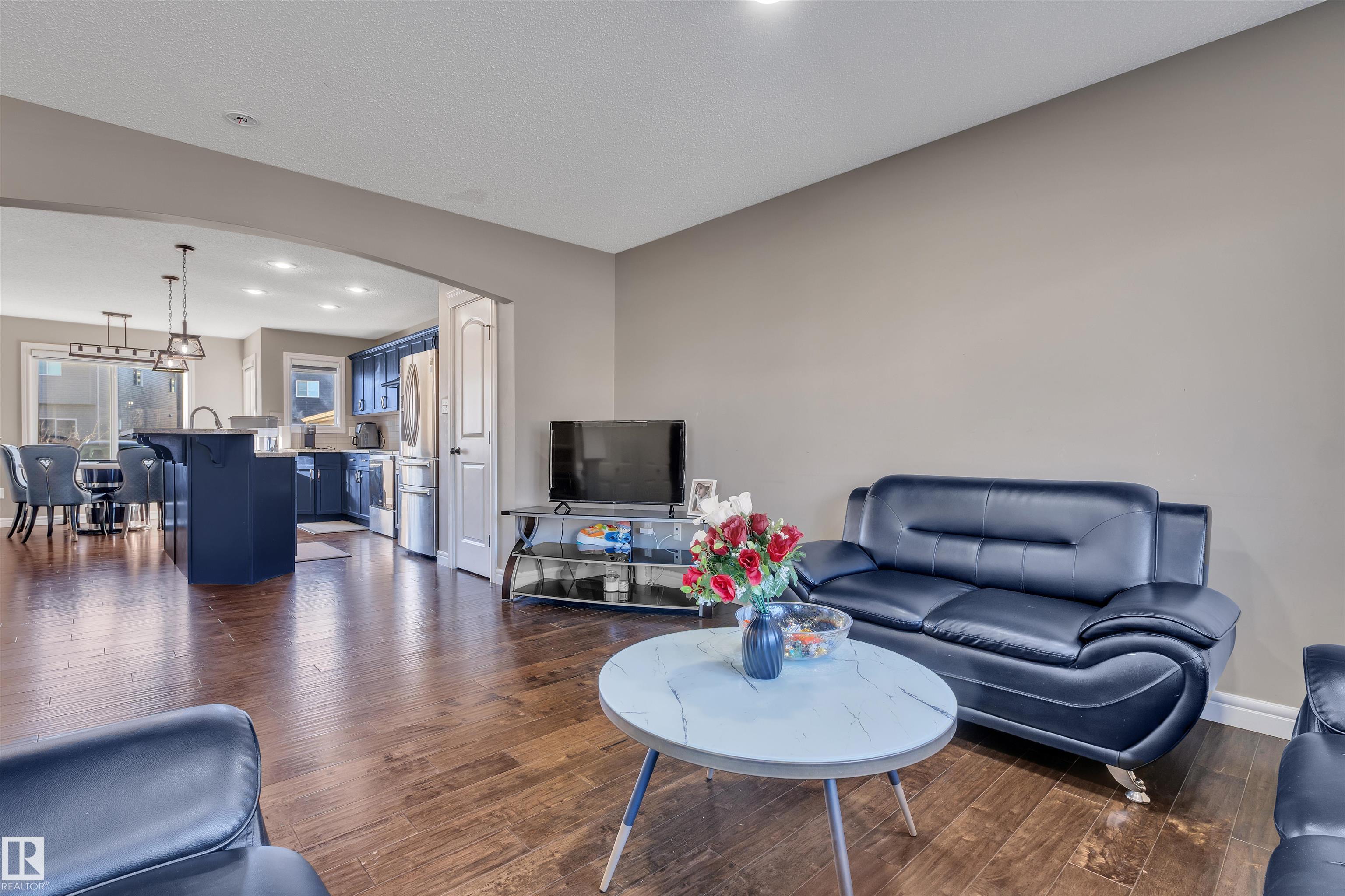 Photo 11 at 3131 14 Avenue NW, Laurel, Edmonton