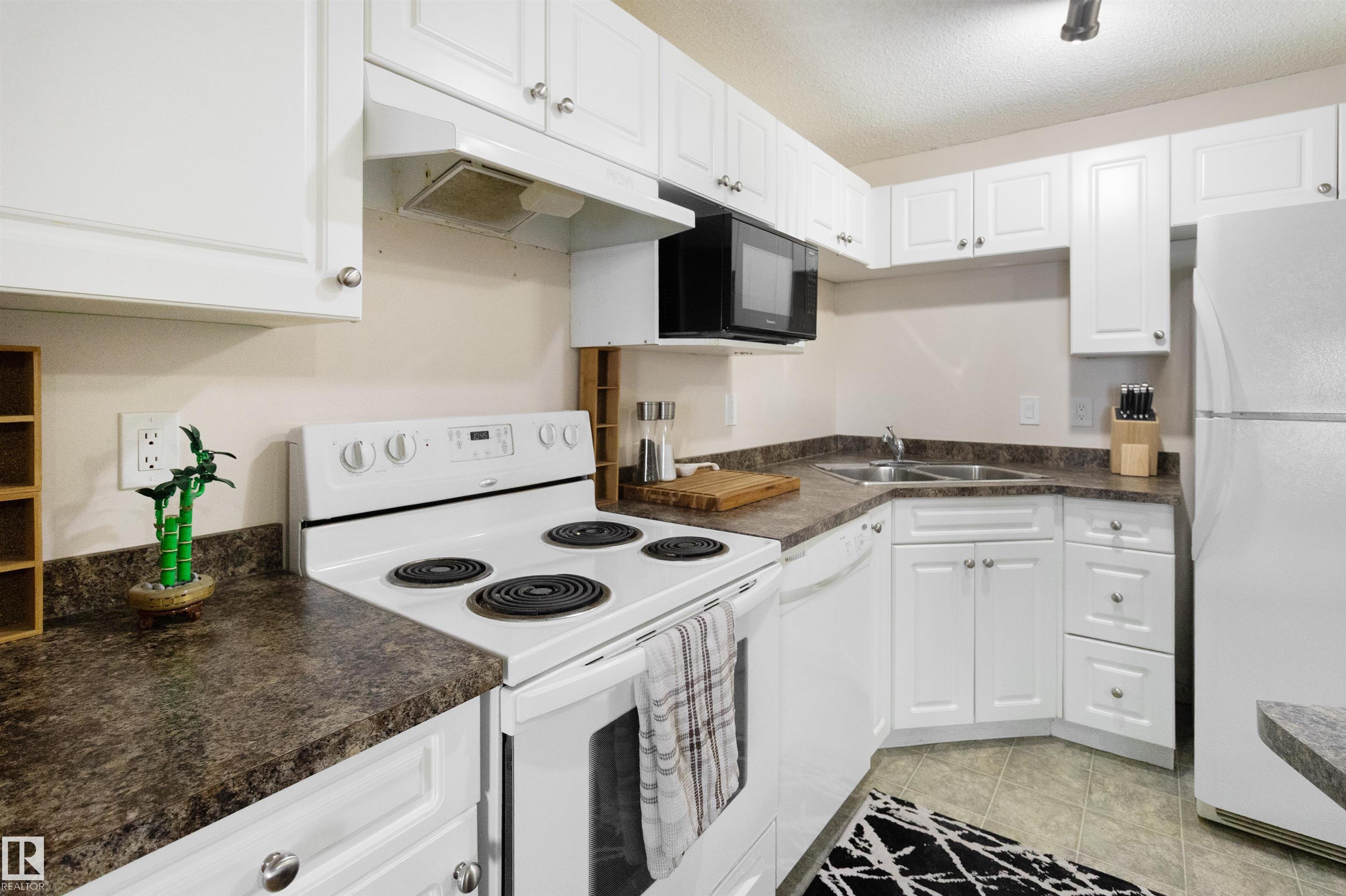 Photo 6 at 312 - 155 Edwards Drive SW, Ellerslie, Edmonton