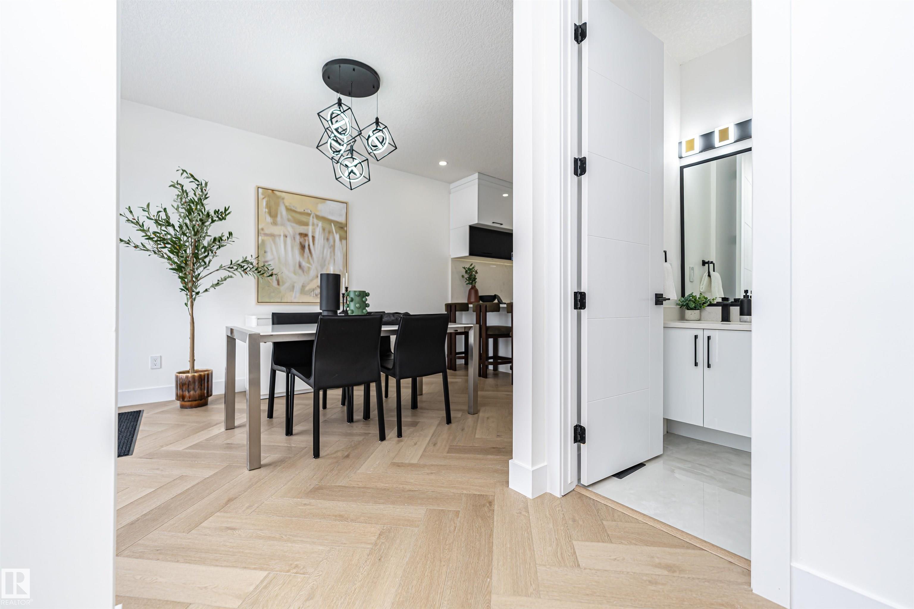 Photo 28 at 9622 86 Street NW, Strathearn, Edmonton