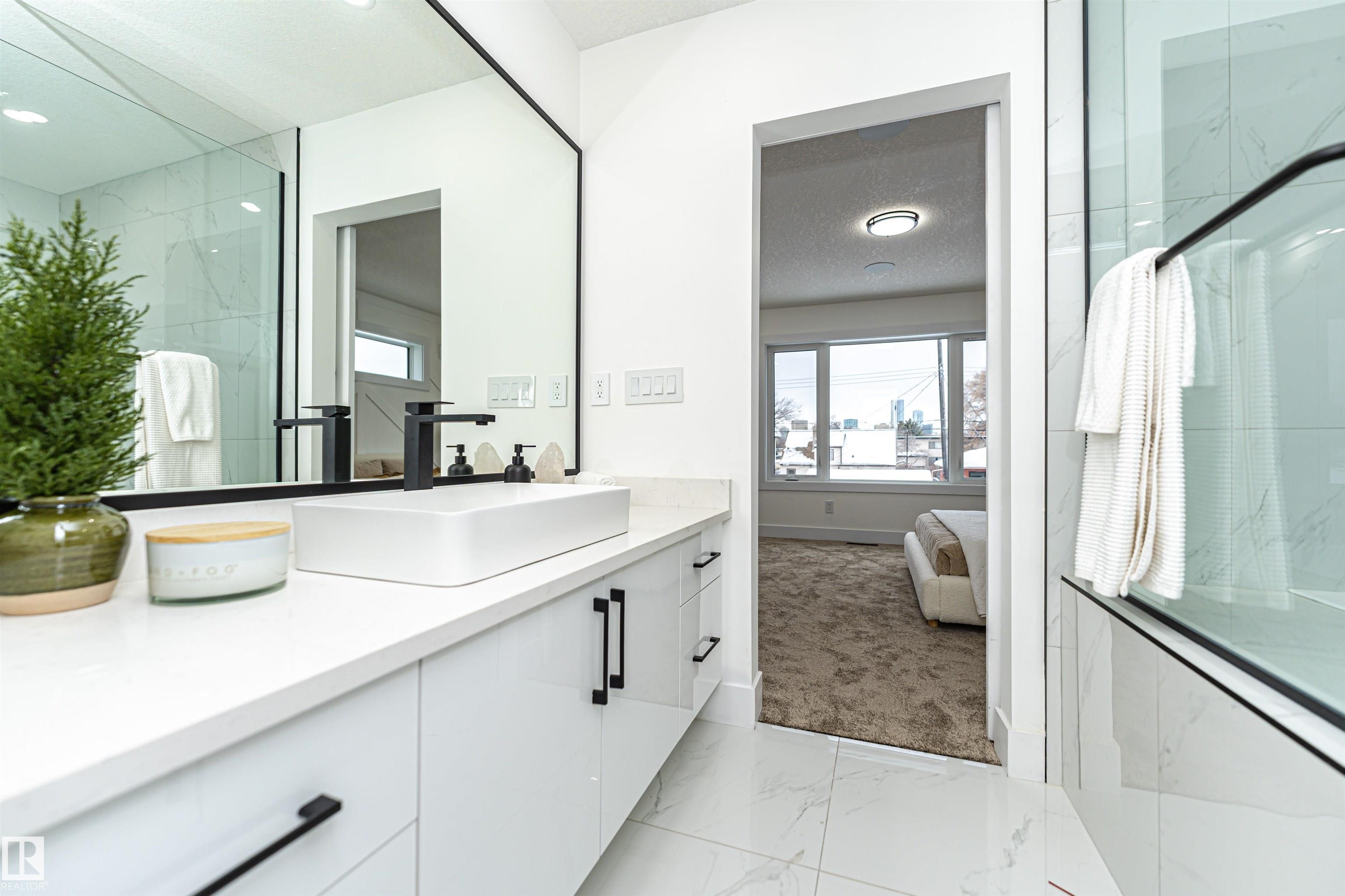 Photo 40 at 9622 86 Street NW, Strathearn, Edmonton