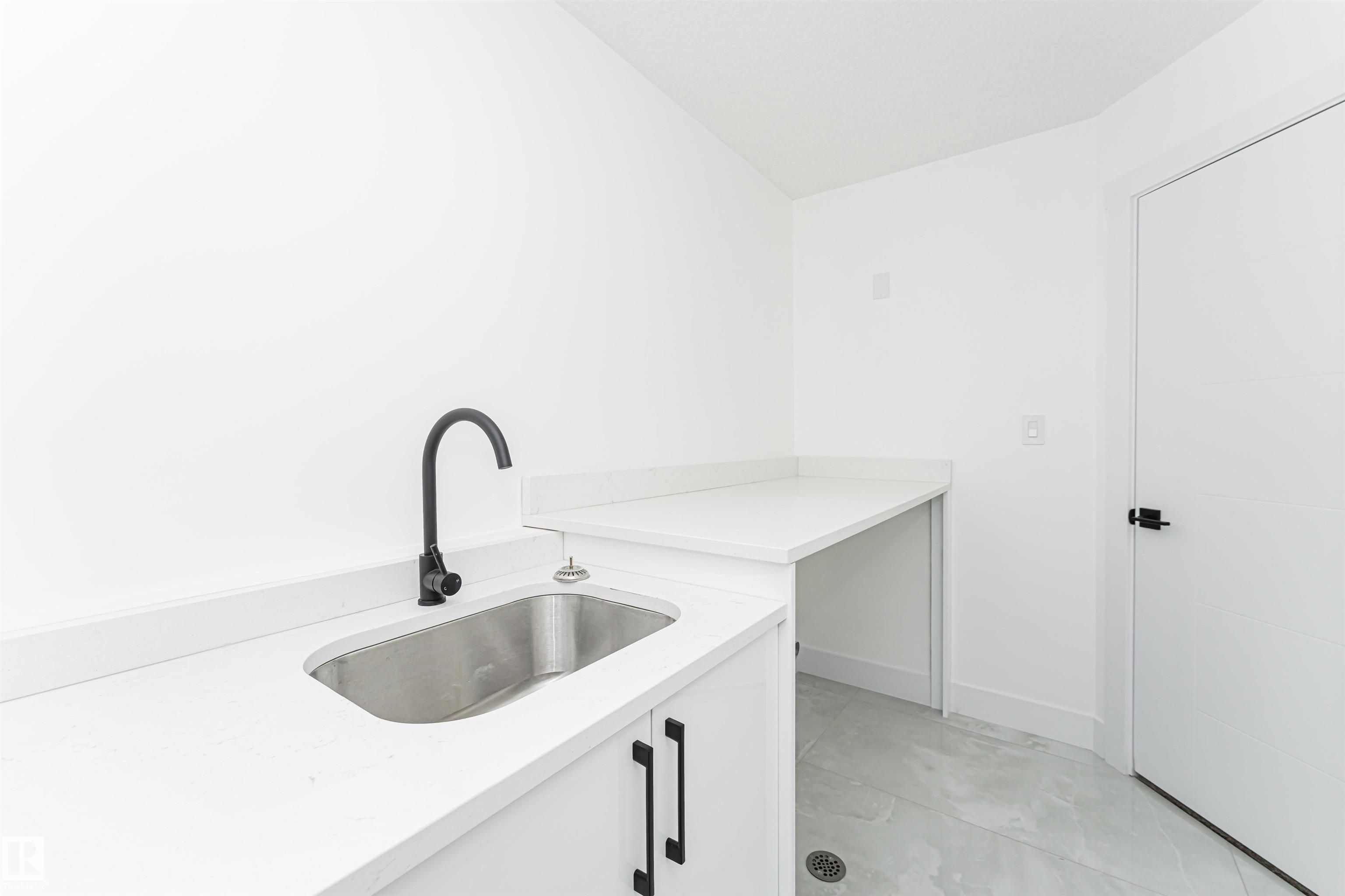 Photo 44 at 9622 86 Street NW, Strathearn, Edmonton