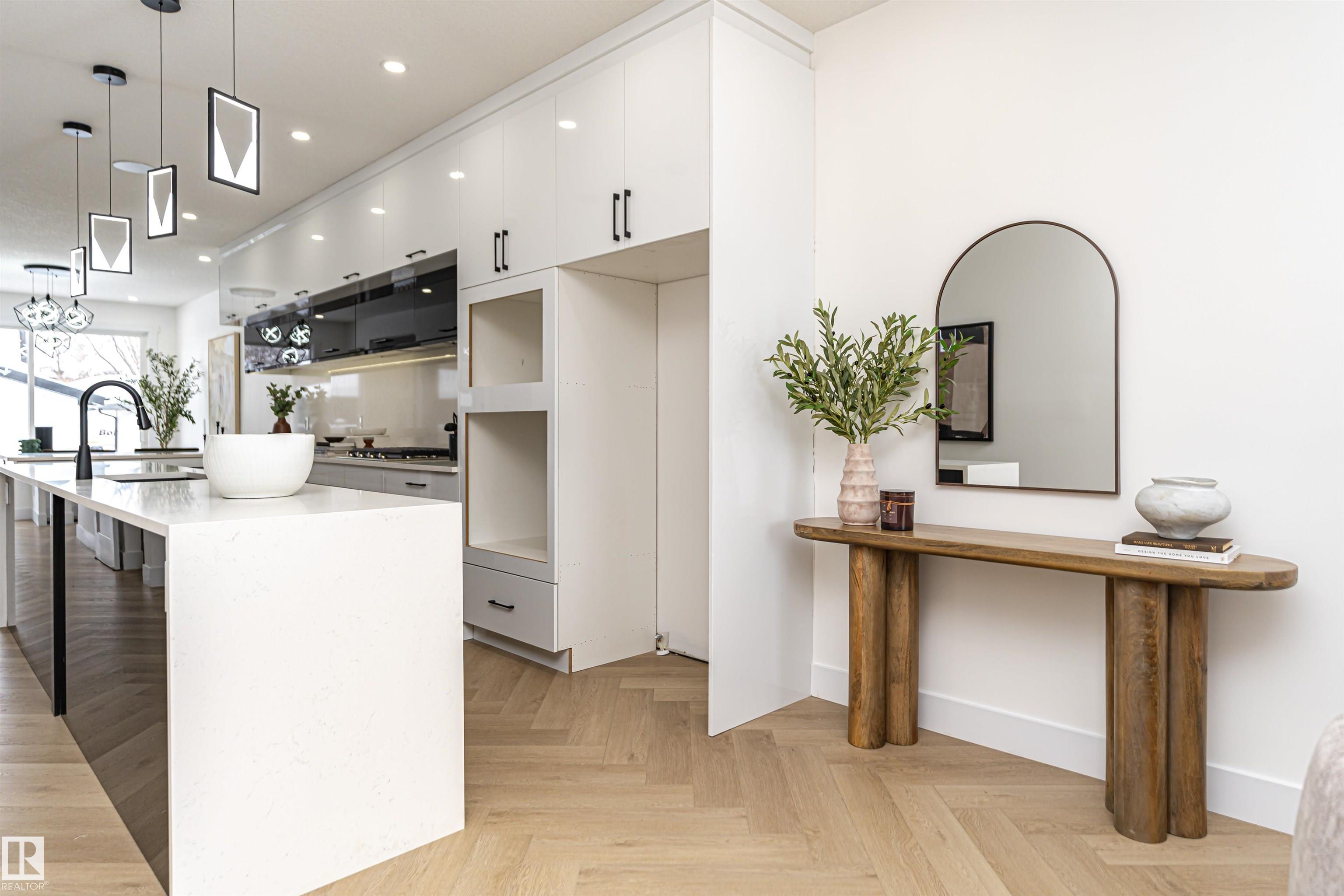 Photo 10 at 9622 86 Street NW, Strathearn, Edmonton